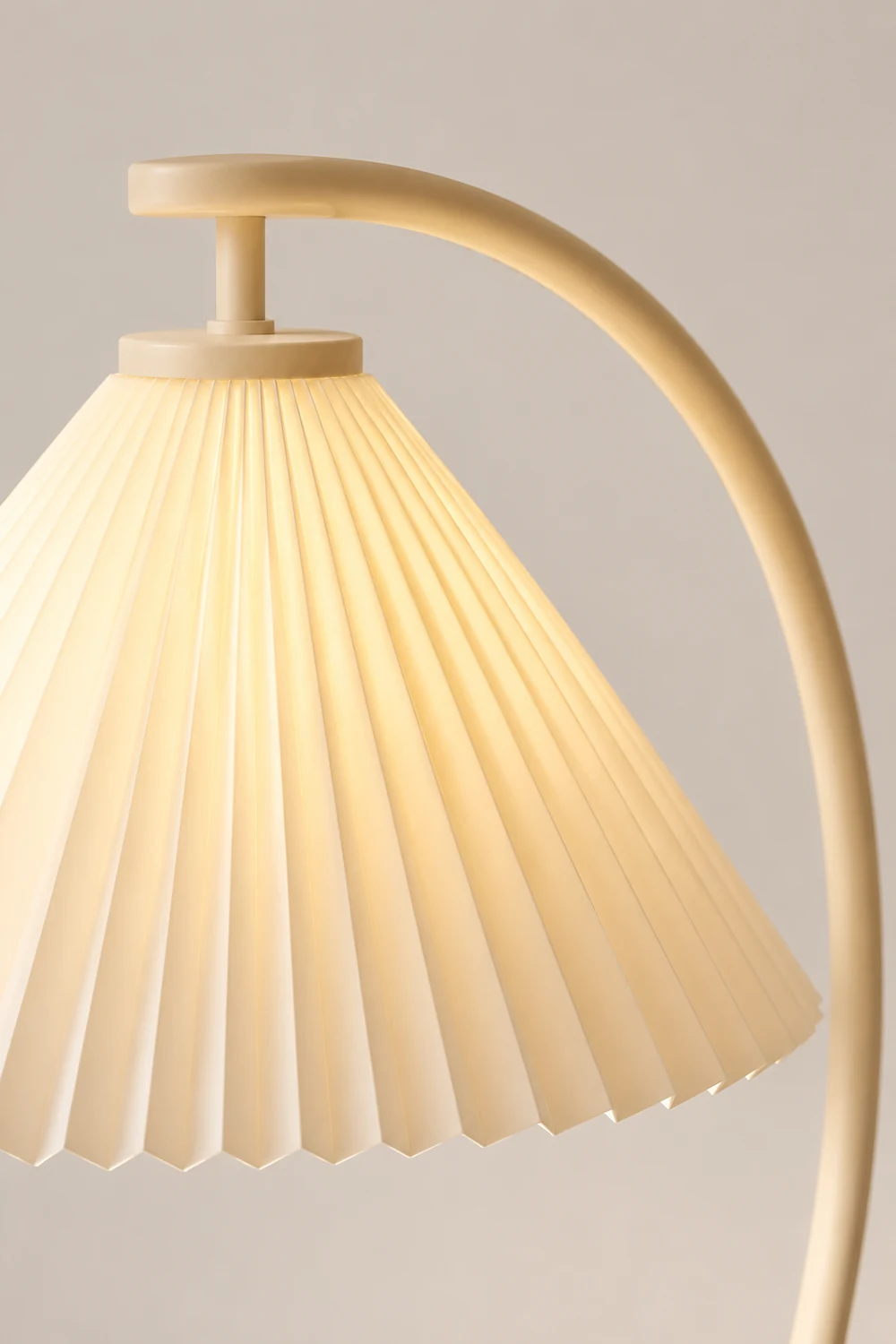 Crescini Pleated Floor Lamp - Lumpaz