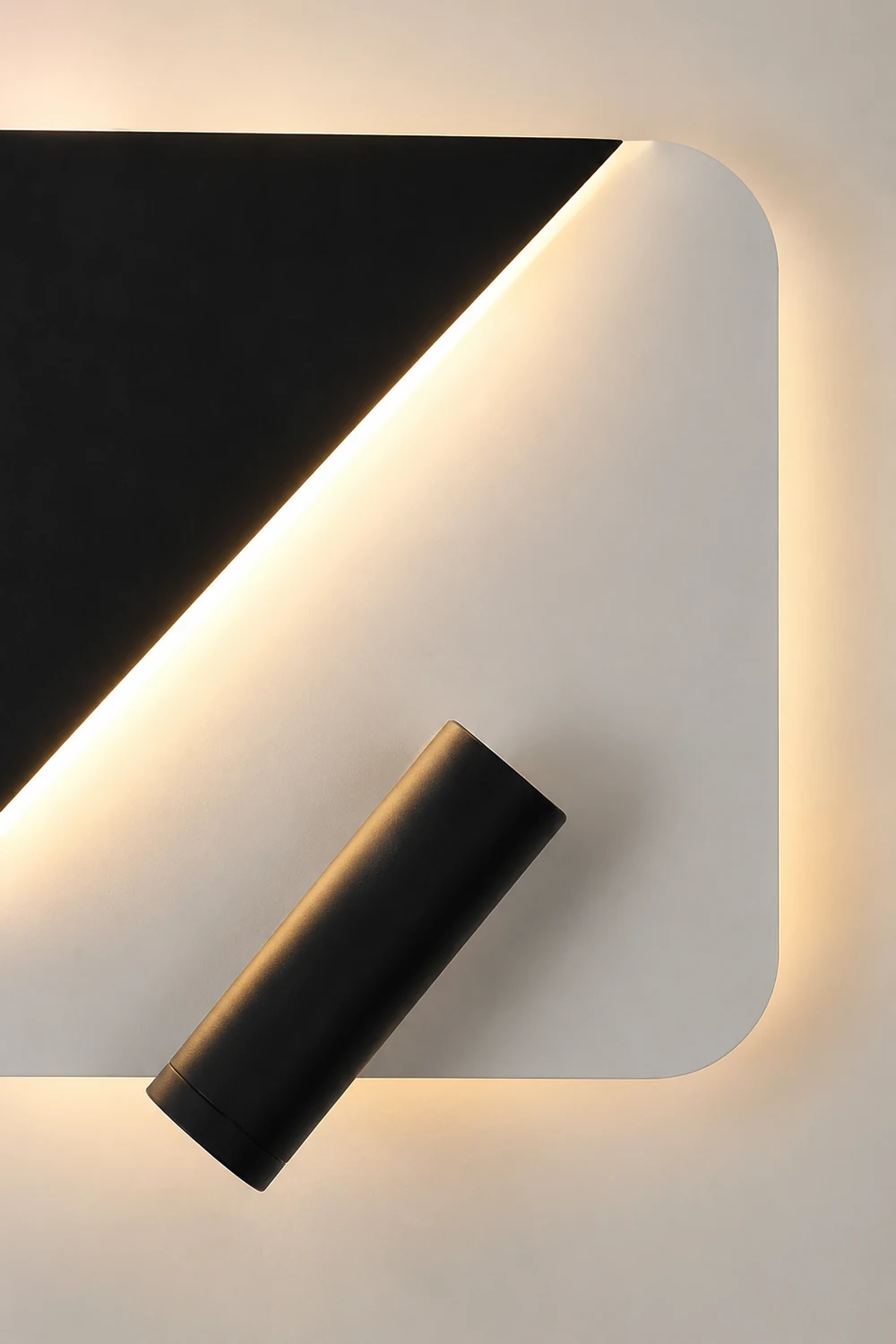 Kneeland Rotatable Wall Lamp - Lumpaz