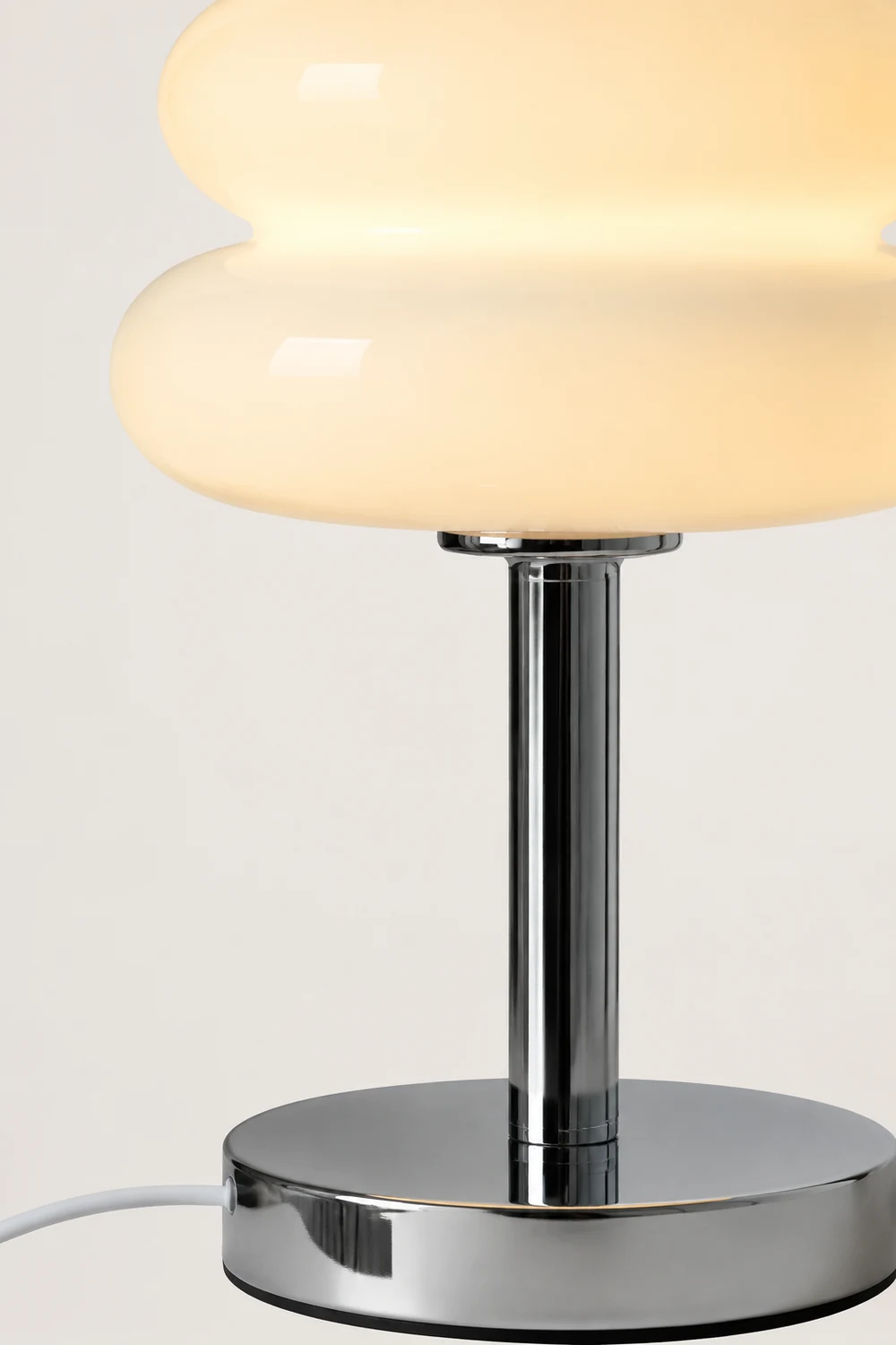 Morandi Modern Rund LED Tischlampe Weiß/Beige/Rosa Wohn/Schlafzimmer Metall&Glas 28CM Lang - Lumpaz