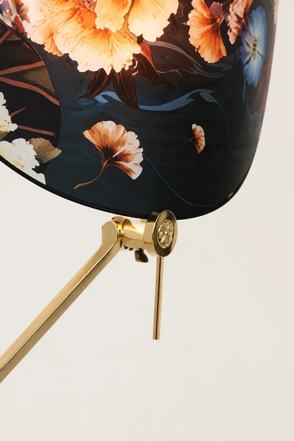 Floral Nocturne Floor Lamp - Lumpaz