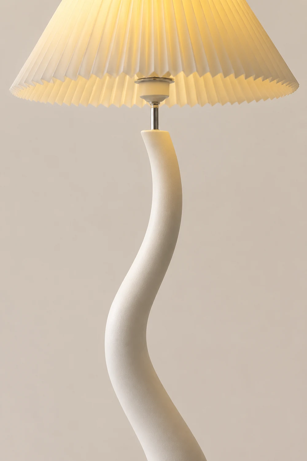 Twisted Pleated Floor Lamp - Lumpaz