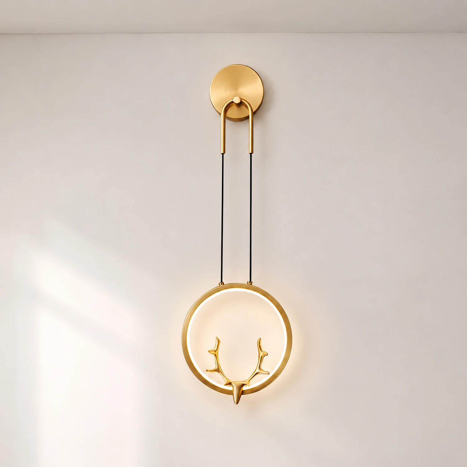 Golden Antler Wall Light - Lumpaz