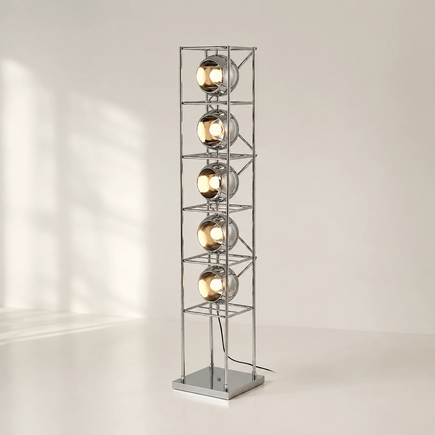 Tower of Spheres Floor Lamp - Lumpaz