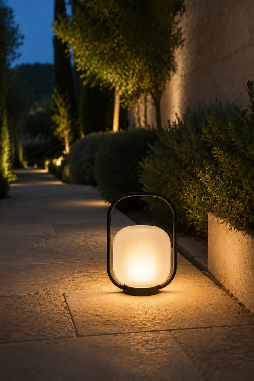 Portable Lantern Outdoor Table Lamp with Solar Panel - Lumpaz