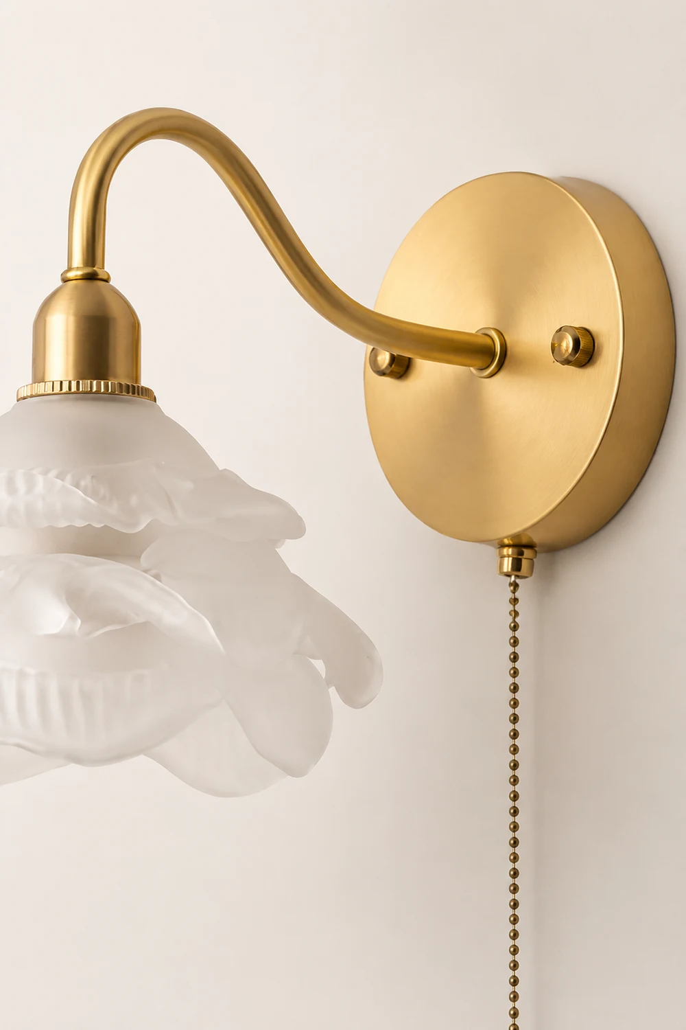 Rose Brass Wall Light - Lumpaz