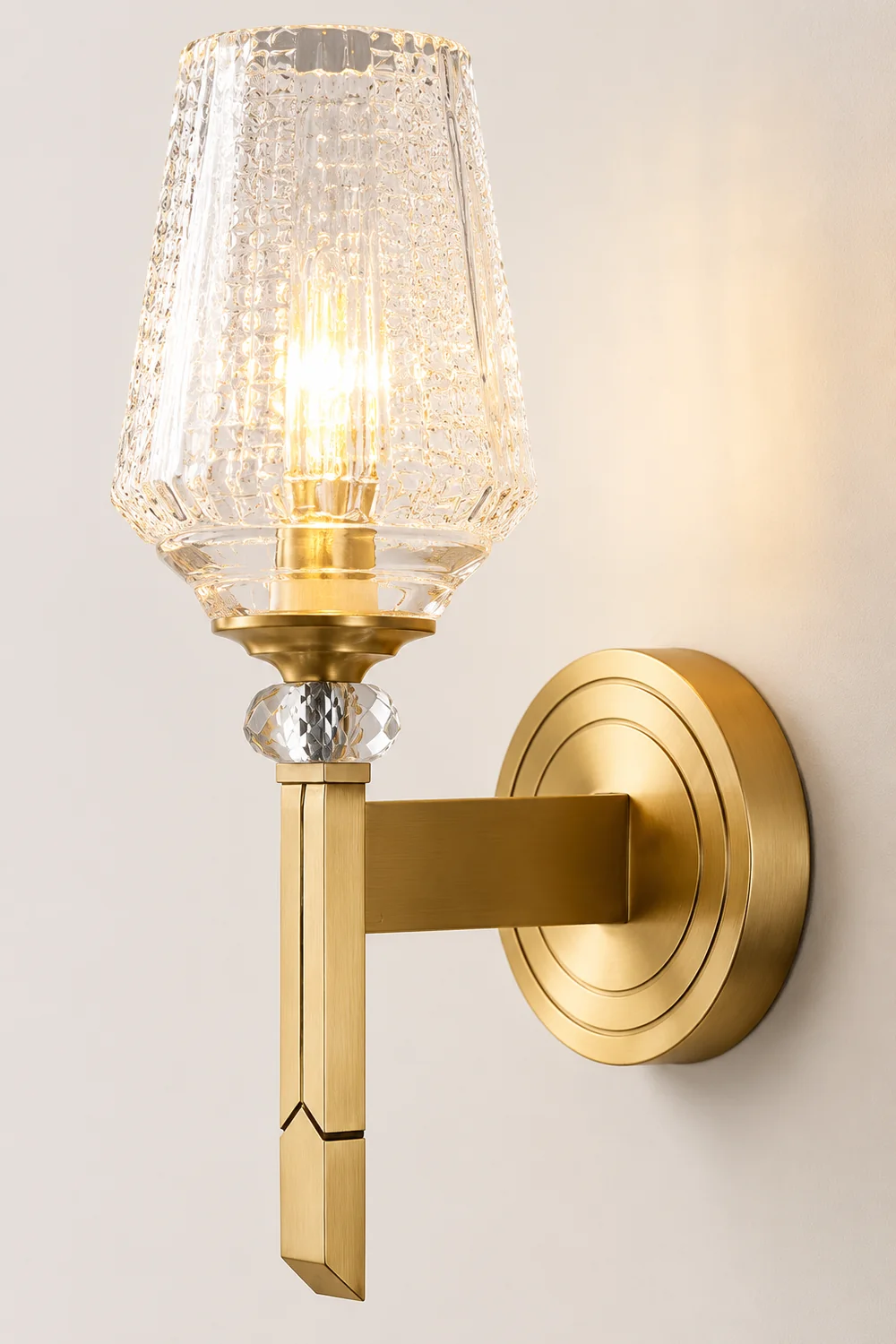 Devora Brass Wall Lamp - Lumpaz