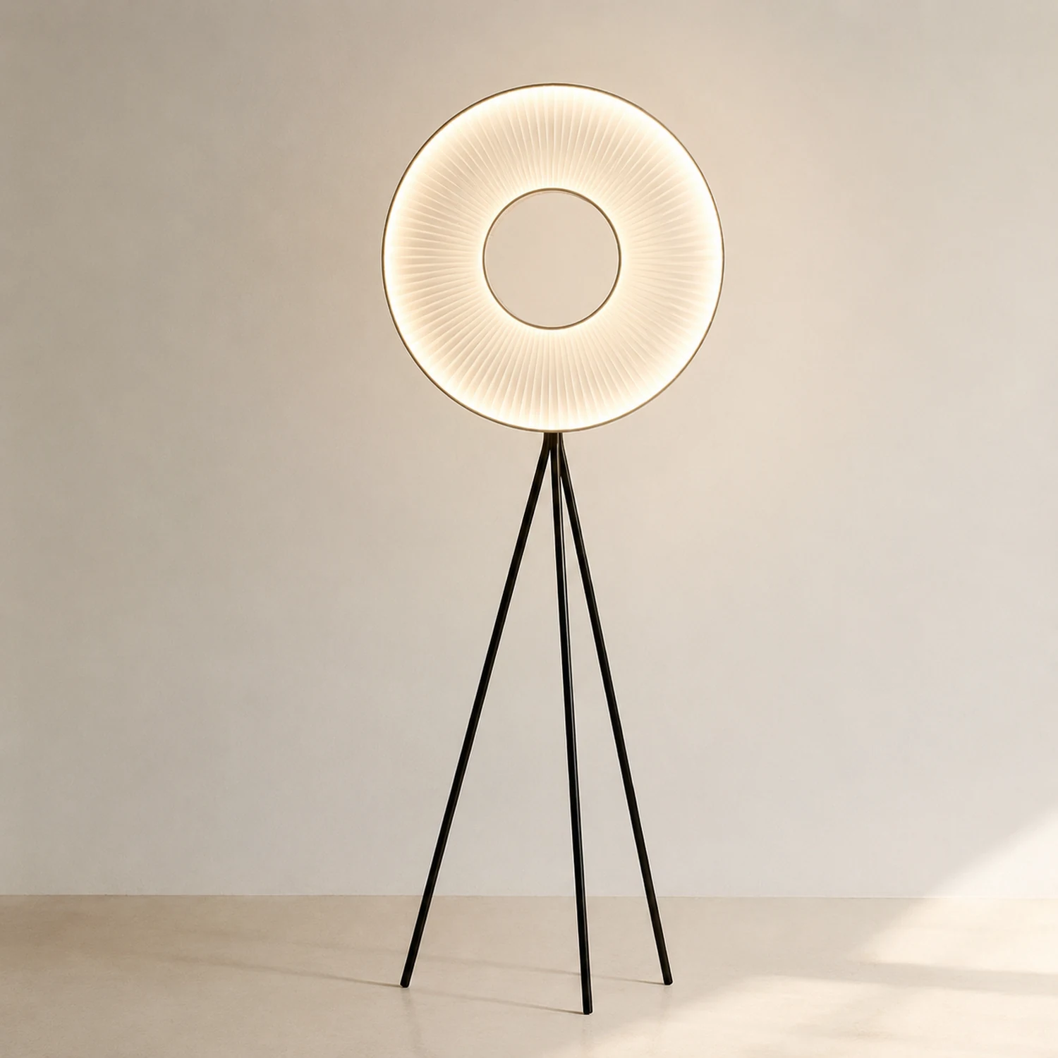 Iris Floor Lamp - Lumpaz