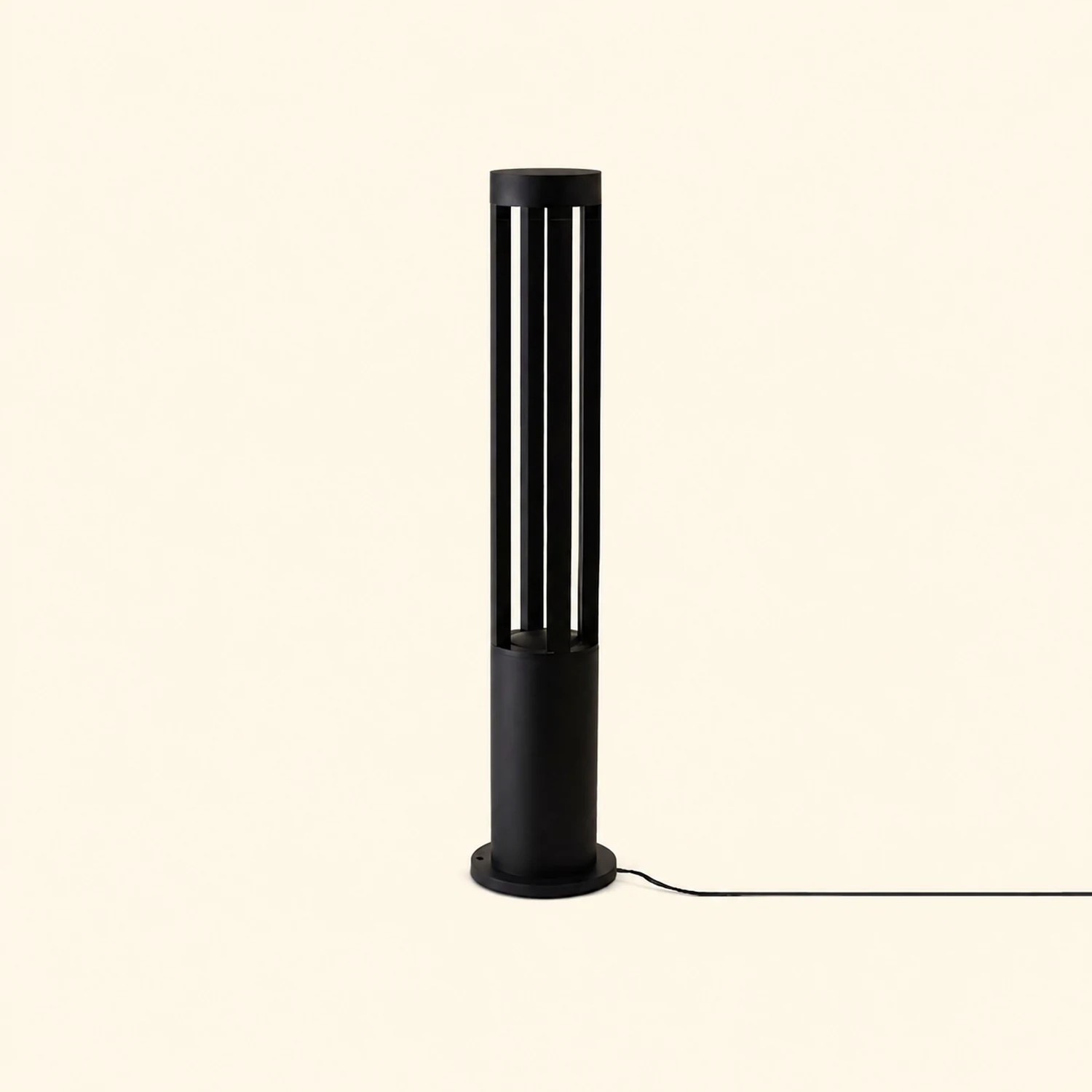 Black Cylindrical Garden Outdoor Light - Lumpaz