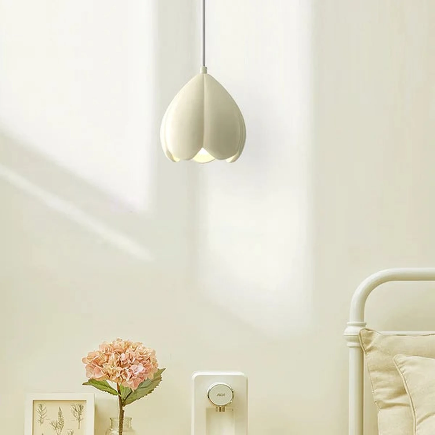 French Style Creamy Hanging Lamp Rustic Nature-Inspired Design Pendant Light - Lumpaz