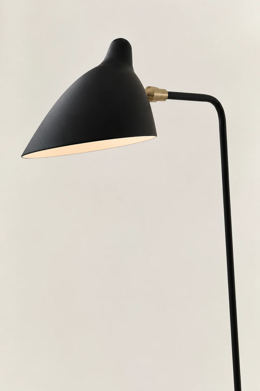 Serge Mouille Floor Lamp - Lumpaz