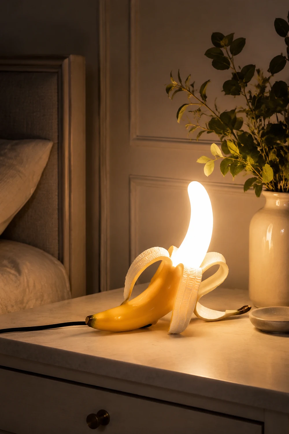 Celesta Creative Banana Resin/Glass Table Lamp, Yellow/Gold - Lumpaz