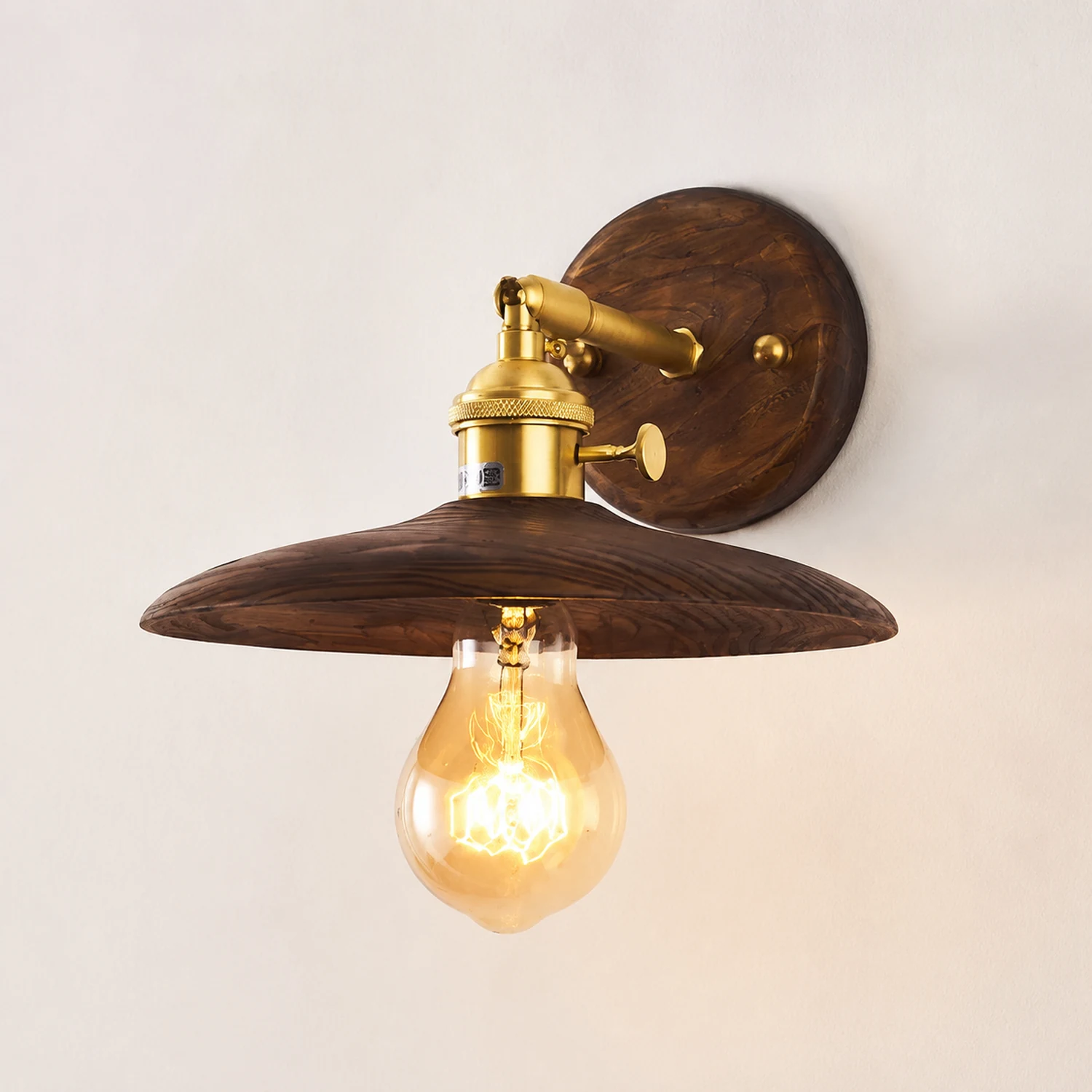 Walnut Flared Wall Light - Lumpaz