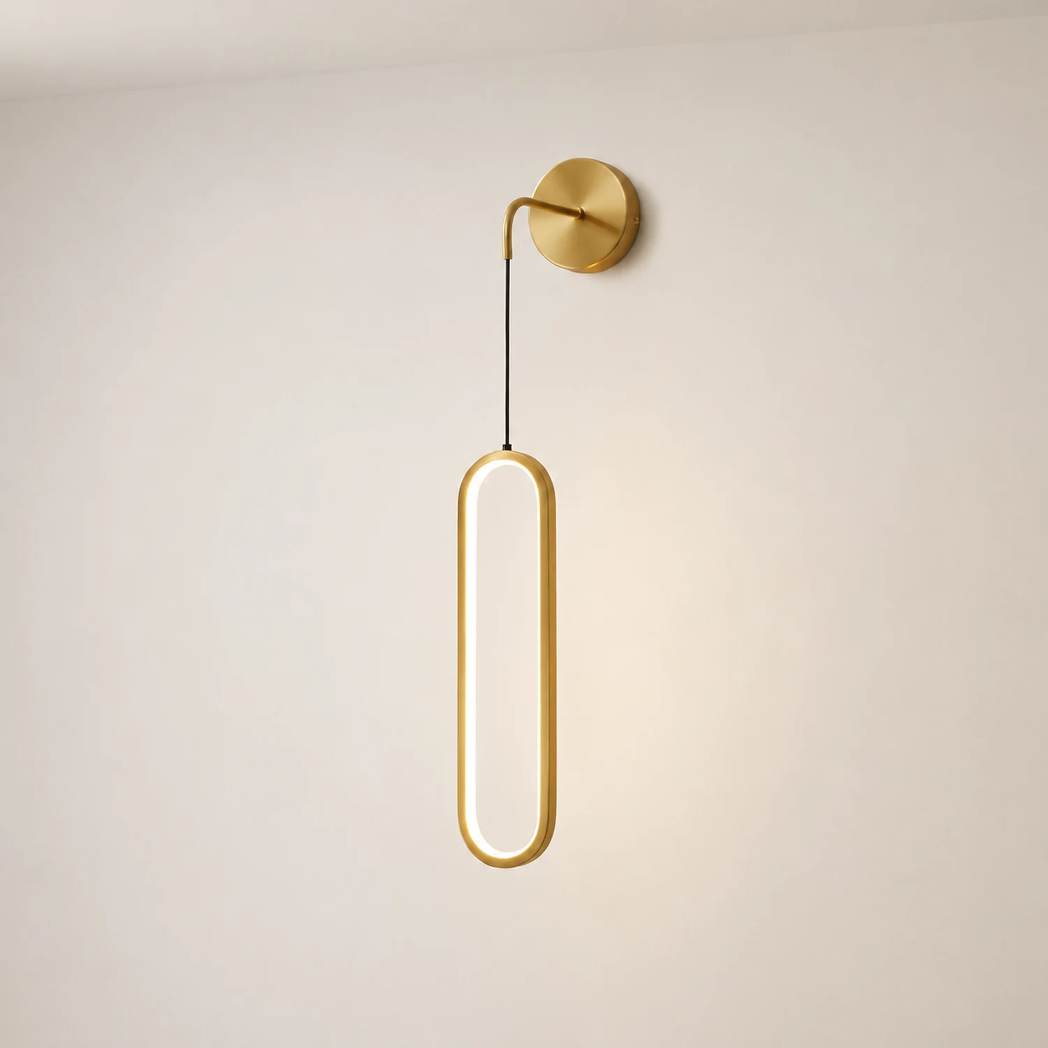 Oval LED Brass Wall Lamp - Lumpaz