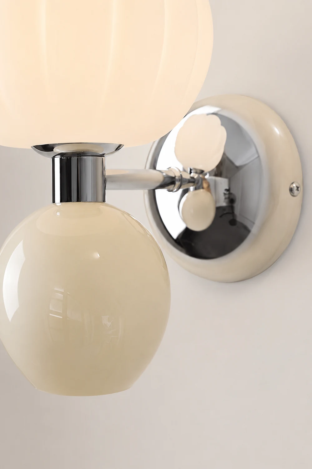 Moderno Cream Sconce - Lumpaz