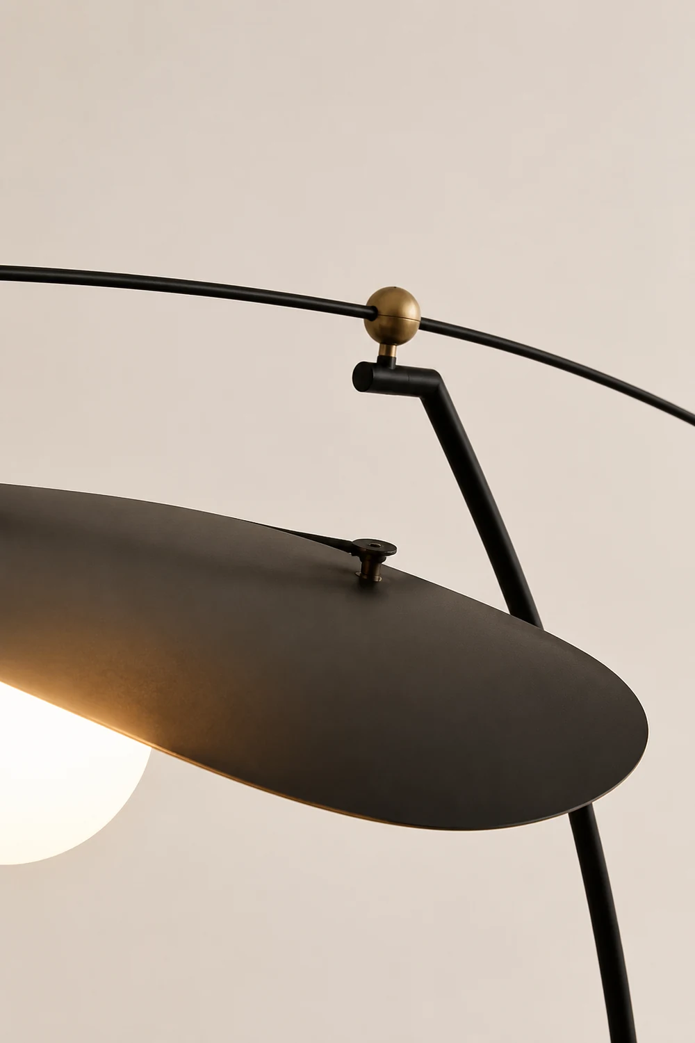 Alonso Floor Lamp - Lumpaz