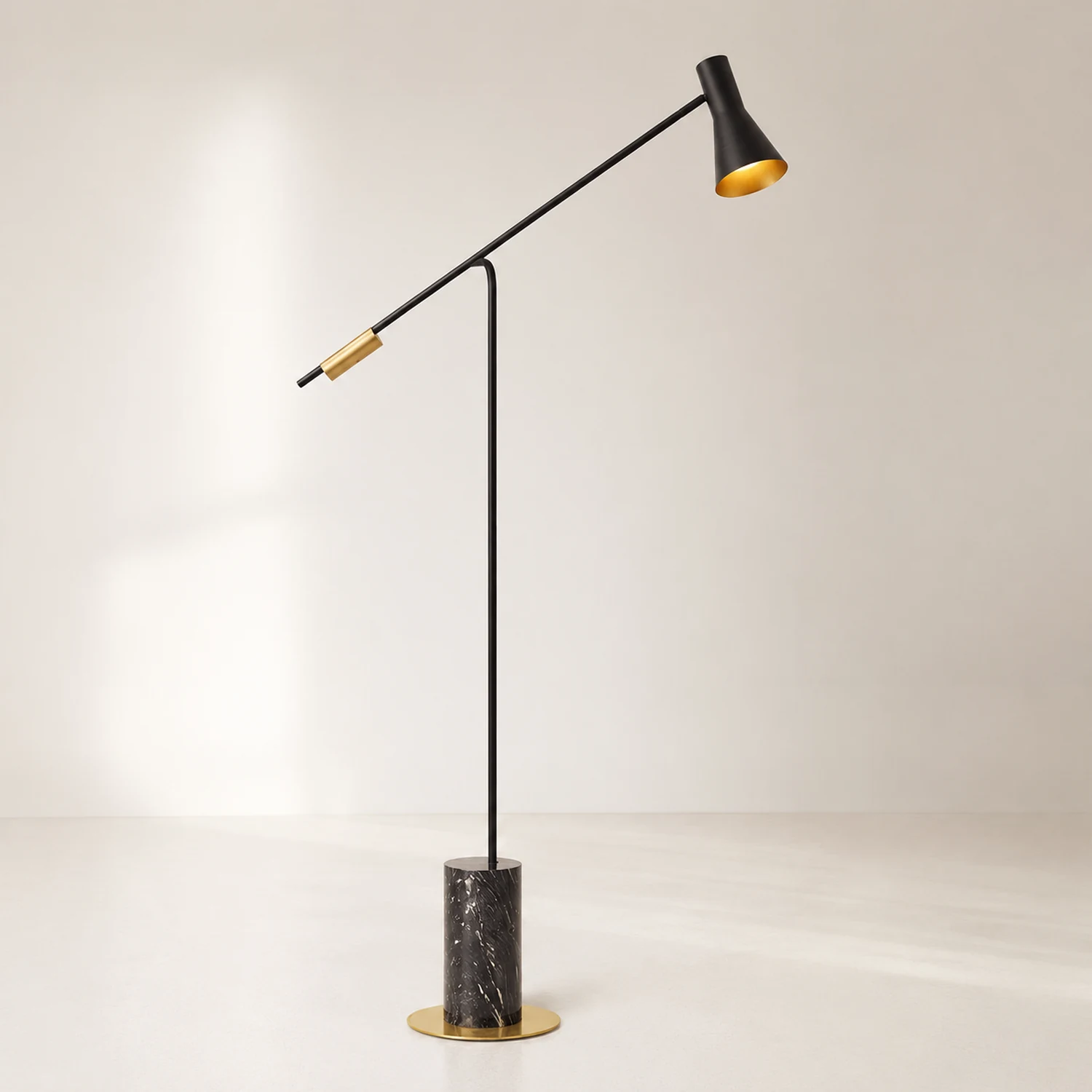 Metro Floor Lamp - Lumpaz