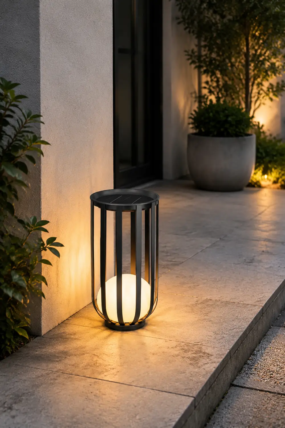 Bols Outdoor Garden Lamp with Solar Panel - Lumpaz