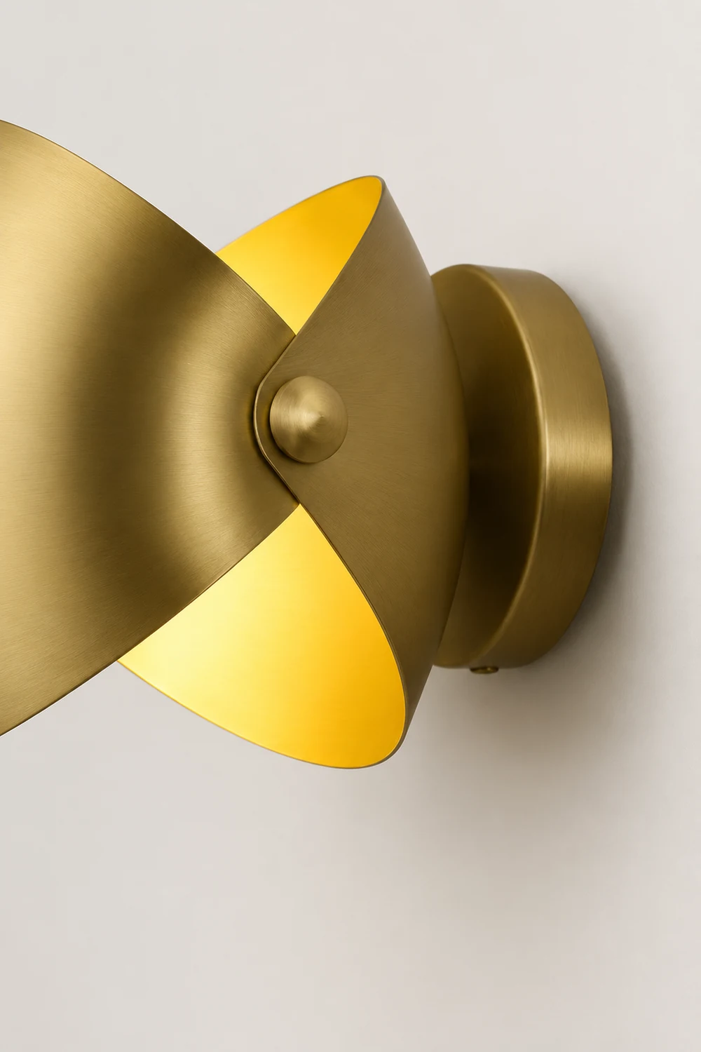 Eirene Wall Lamp - Lumpaz