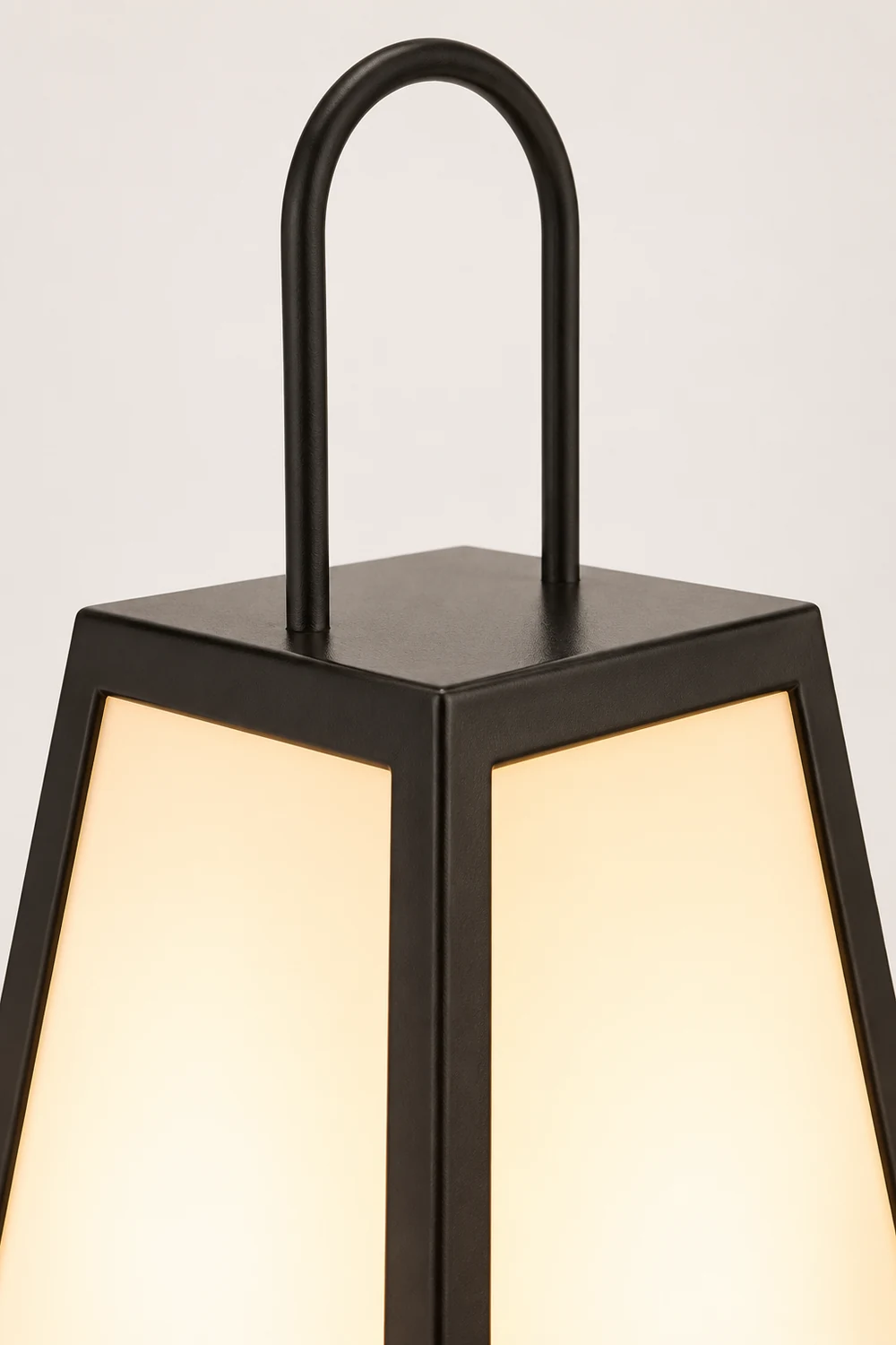 Roam Lantern Garden Lamp - Lumpaz