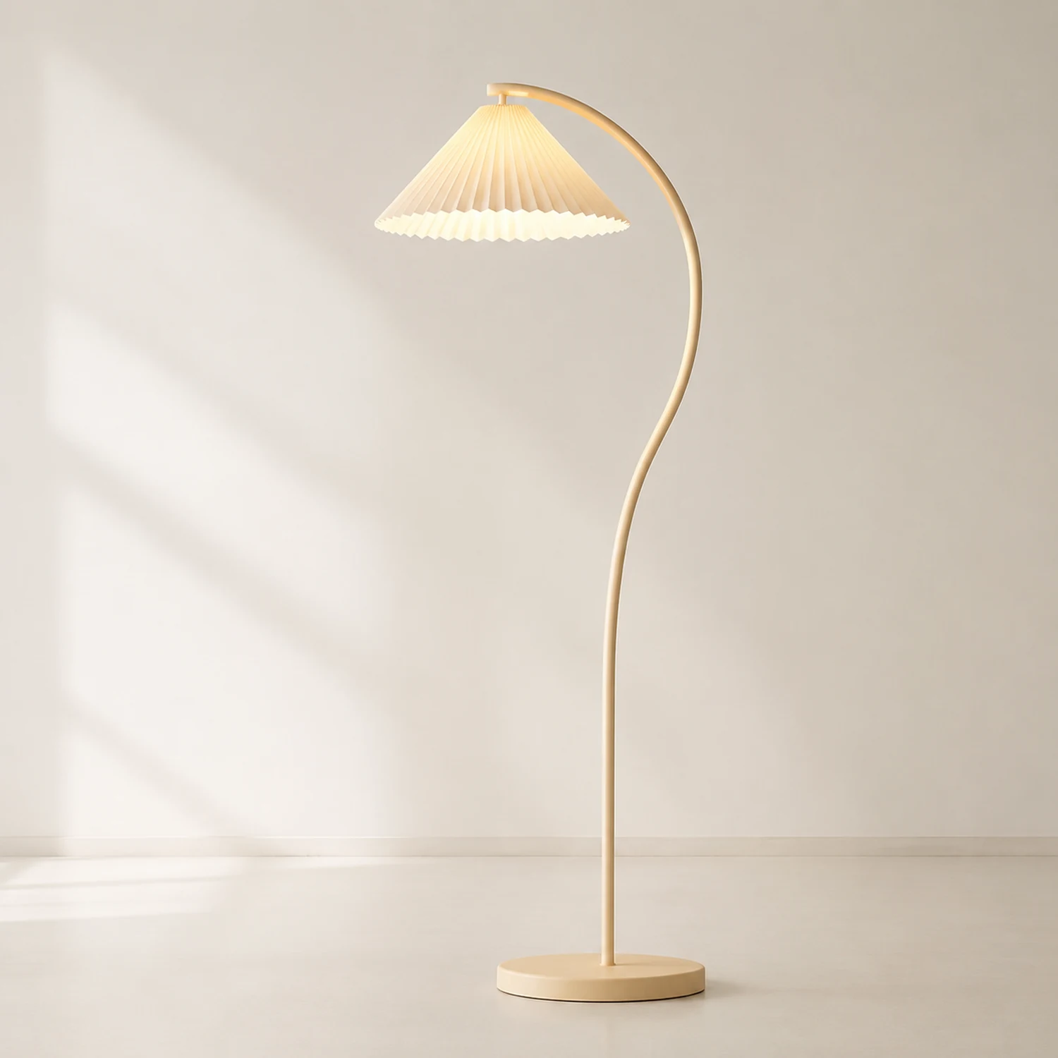 Crescini Pleated Floor Lamp - Lumpaz