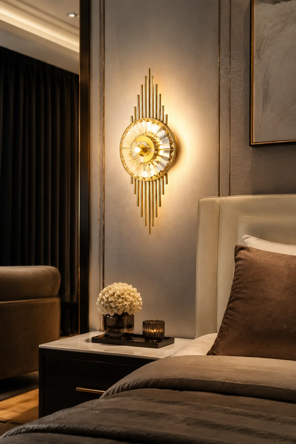 Crystal Gear Gold Wall Light - Lumpaz