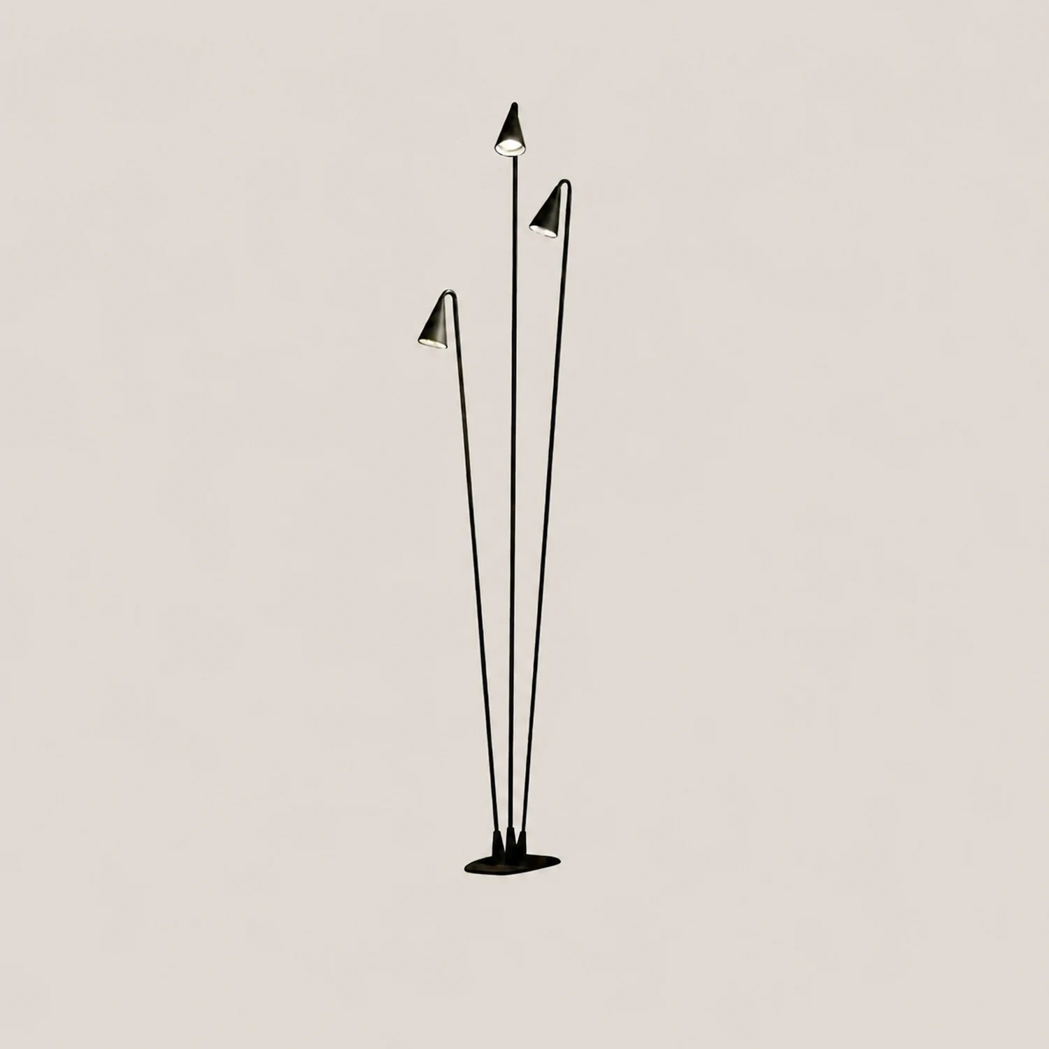 Bellflower Outdoor Floor Lamp - Lumpaz