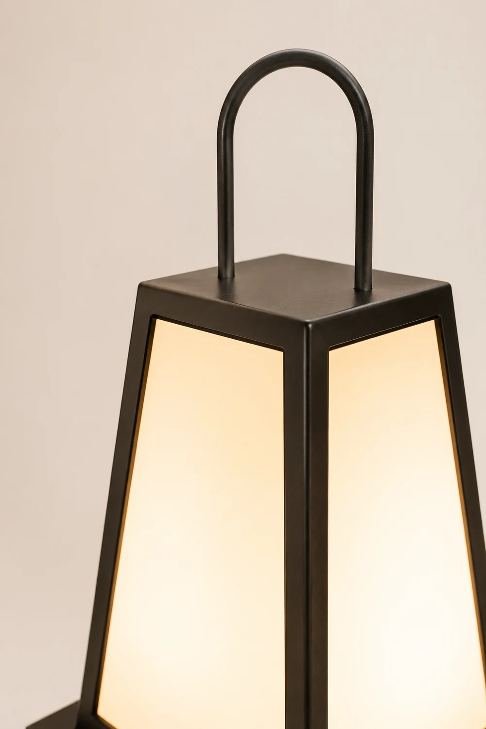 Roam Lantern Garden Lamp - Lumpaz