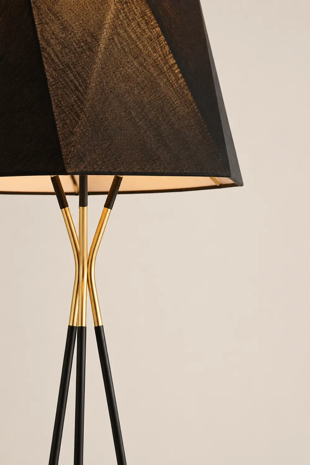 Solitaire Floor Lamp - Lumpaz