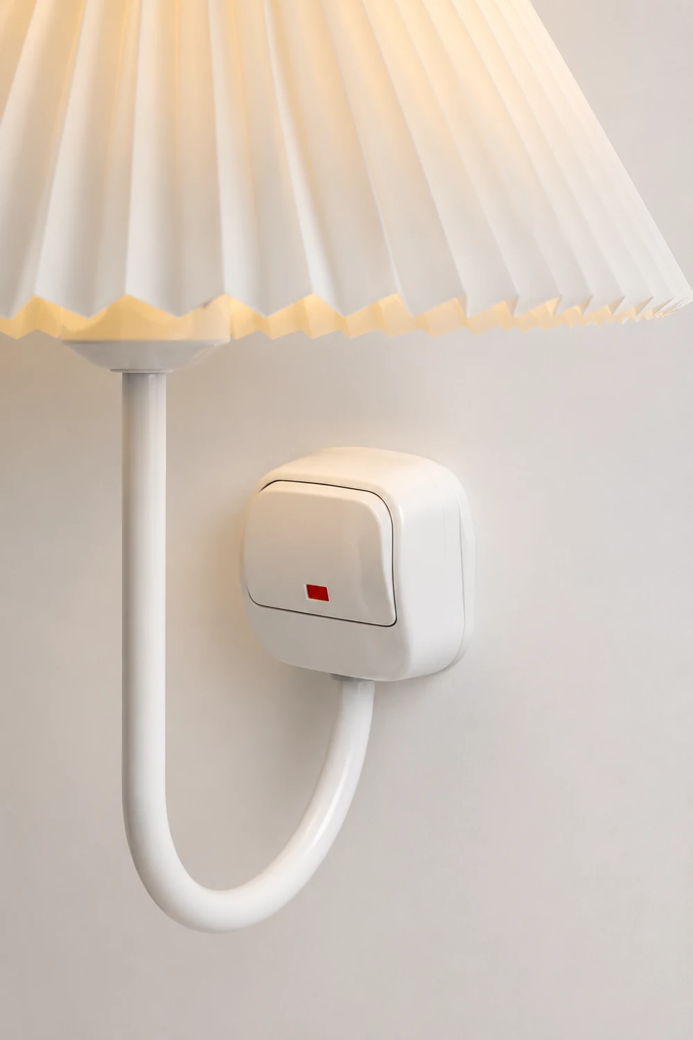 Plug-in Wall Light - Lumpaz