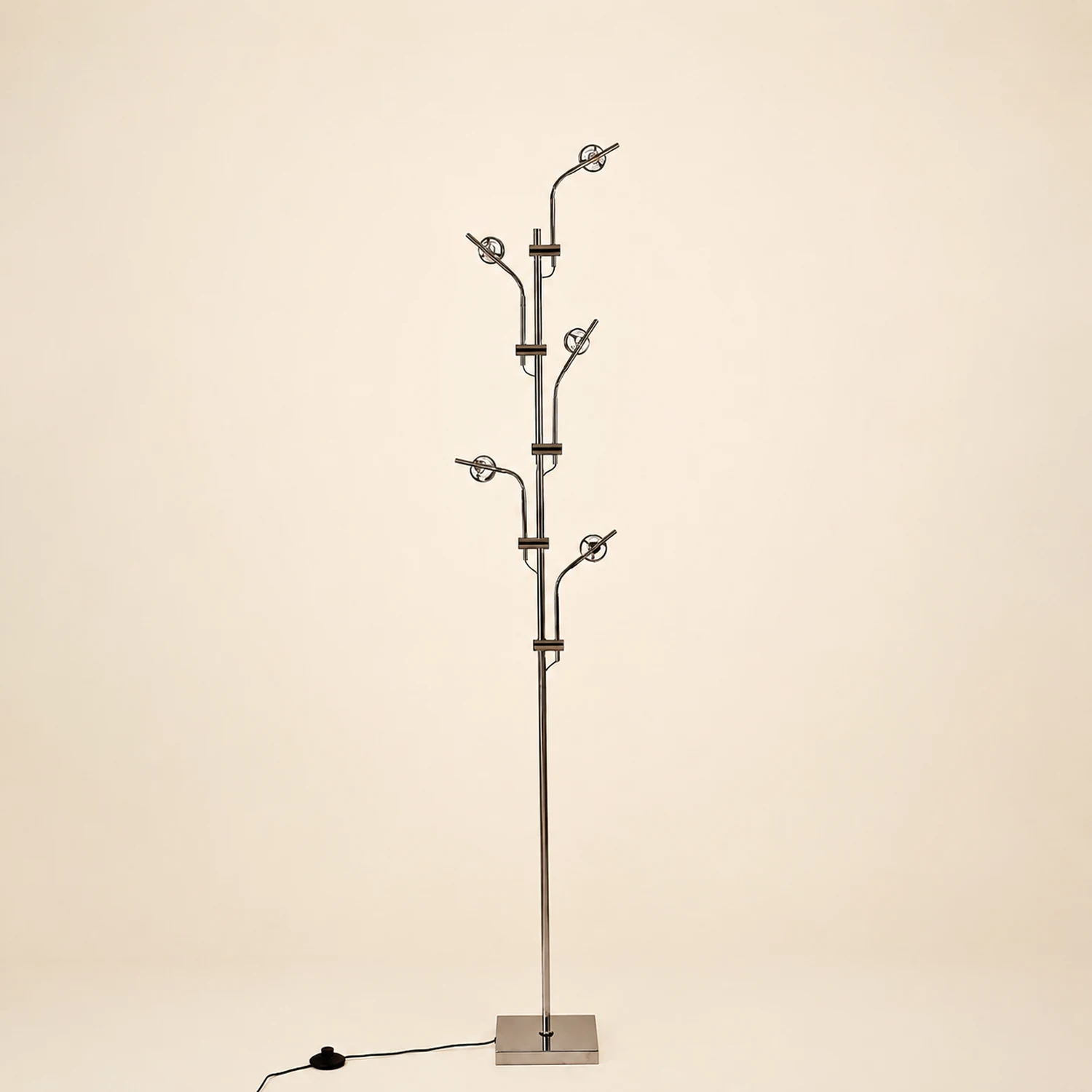 Wa Wa Floor Lamp - Lumpaz