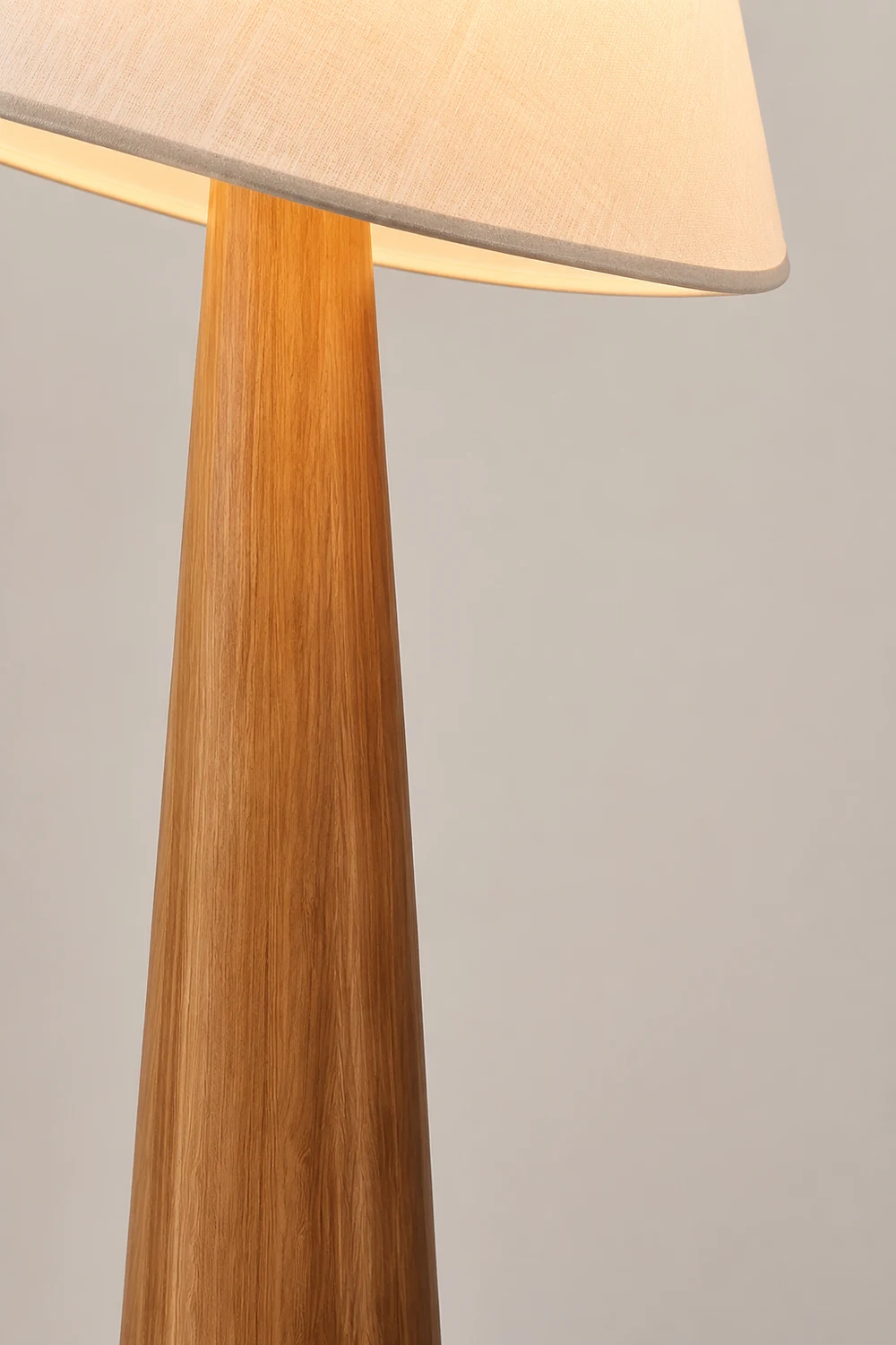 Tilt Hat Wooden Floor Lamp - Lumpaz