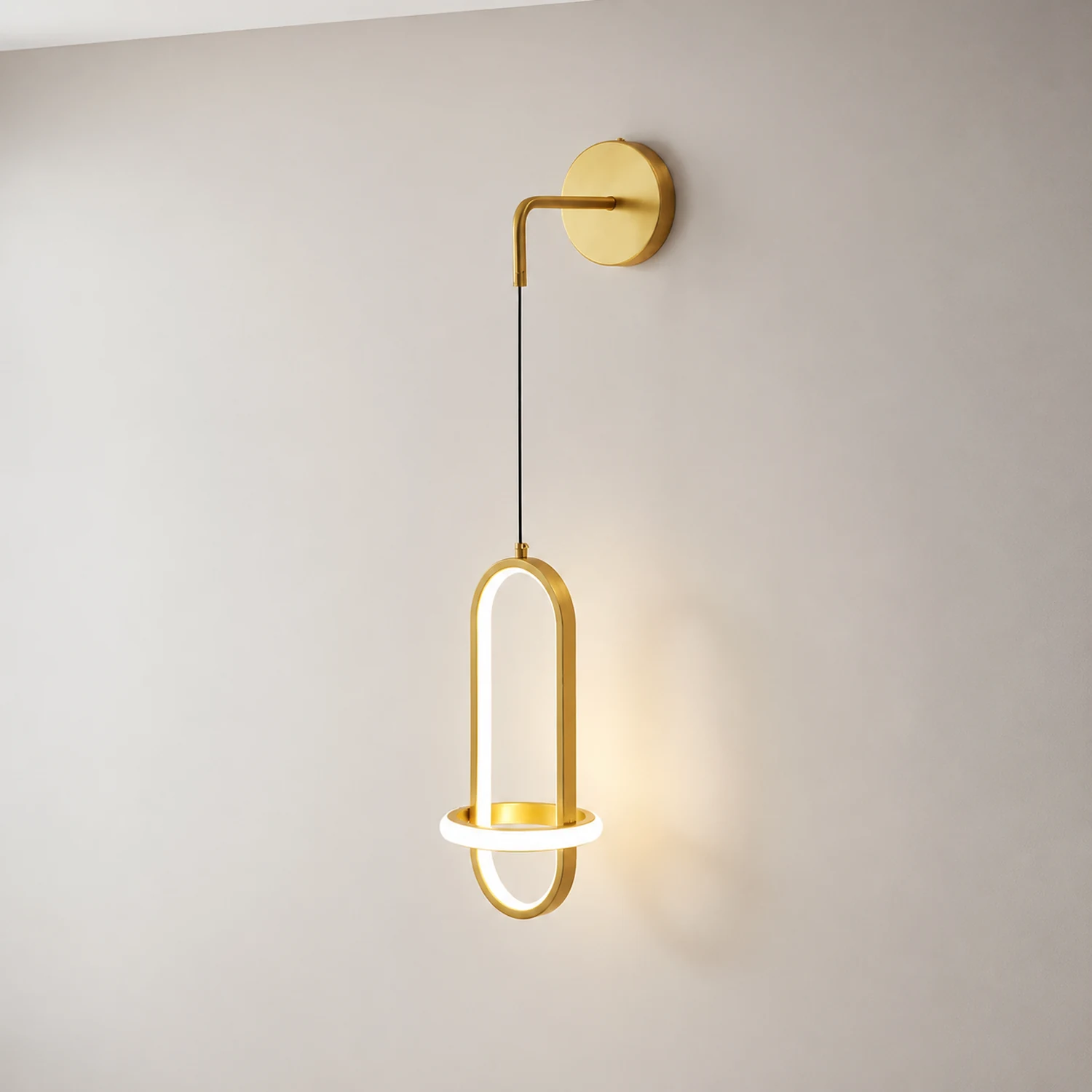 Oval Brass Wall Light - Lumpaz