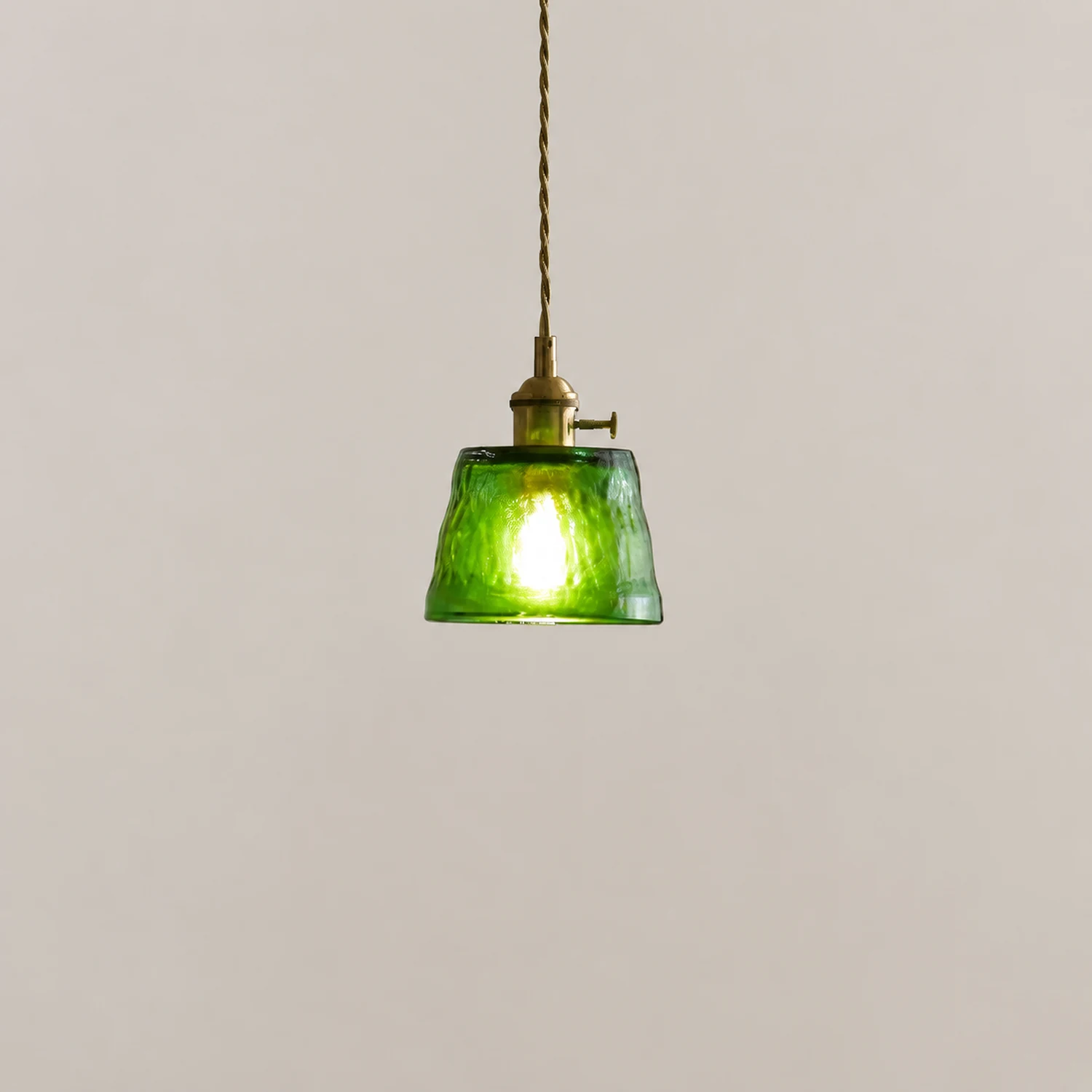 Modern Simple Cup Glass Pendant Lamp For Living Room - Lumpaz