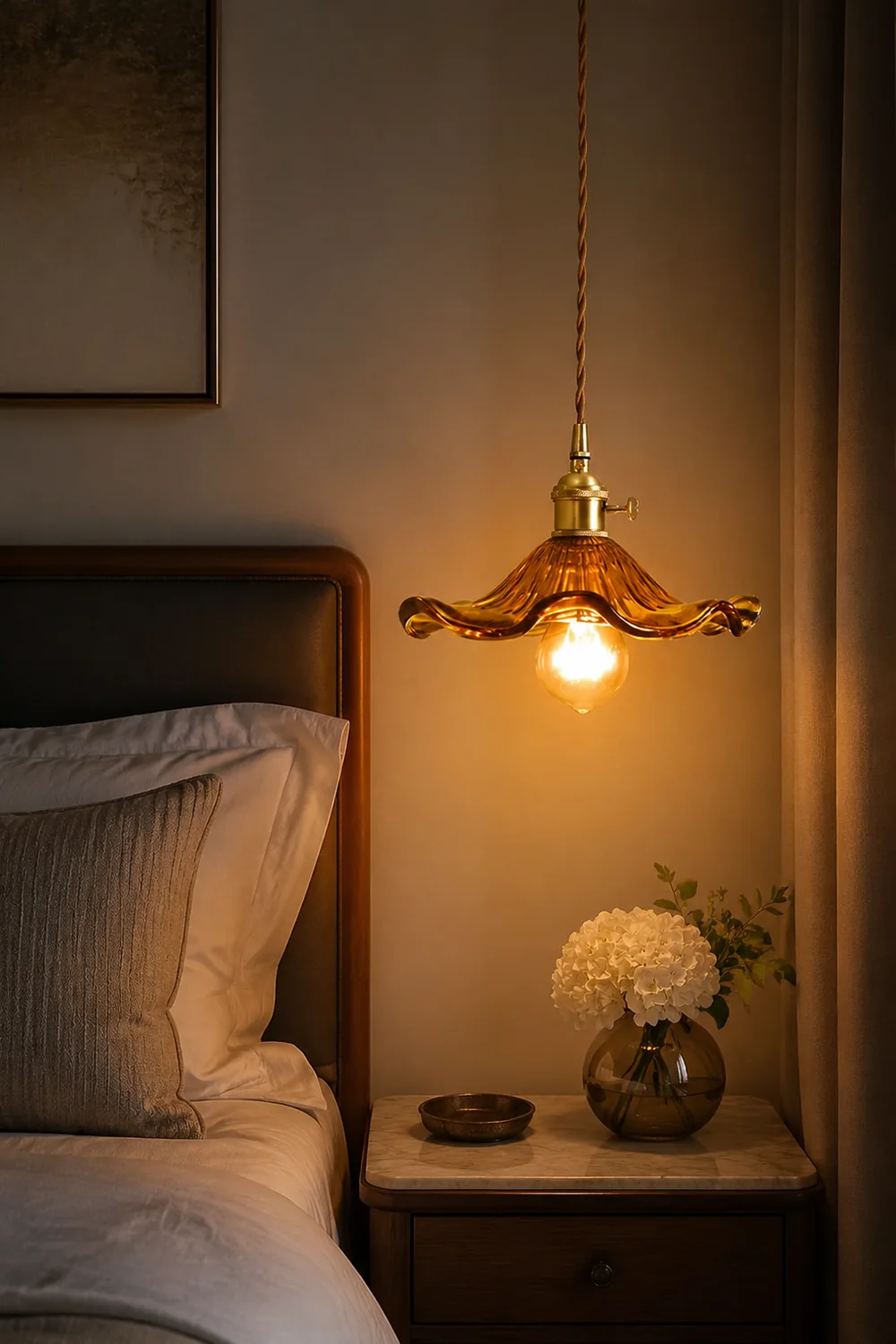 Stylish Hibiscus Flower Glass Pendant Light - Lumpaz