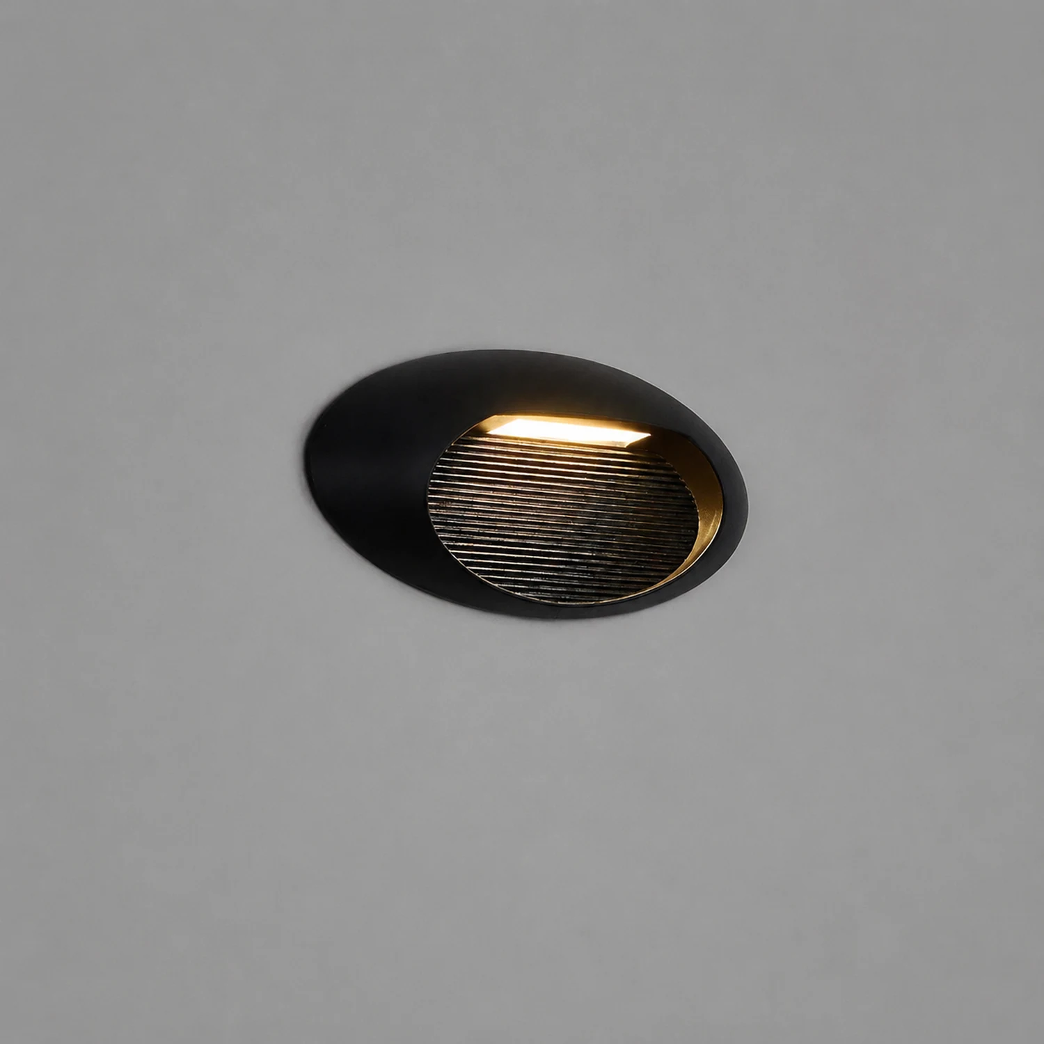 Step And Wall Light - Lumpaz
