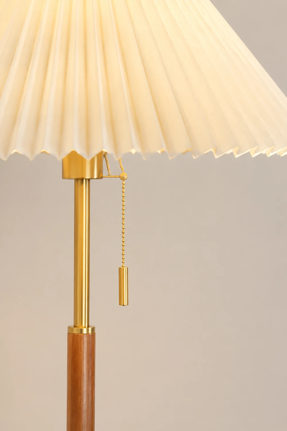 Vintage Pleated Floor Lamp - Lumpaz