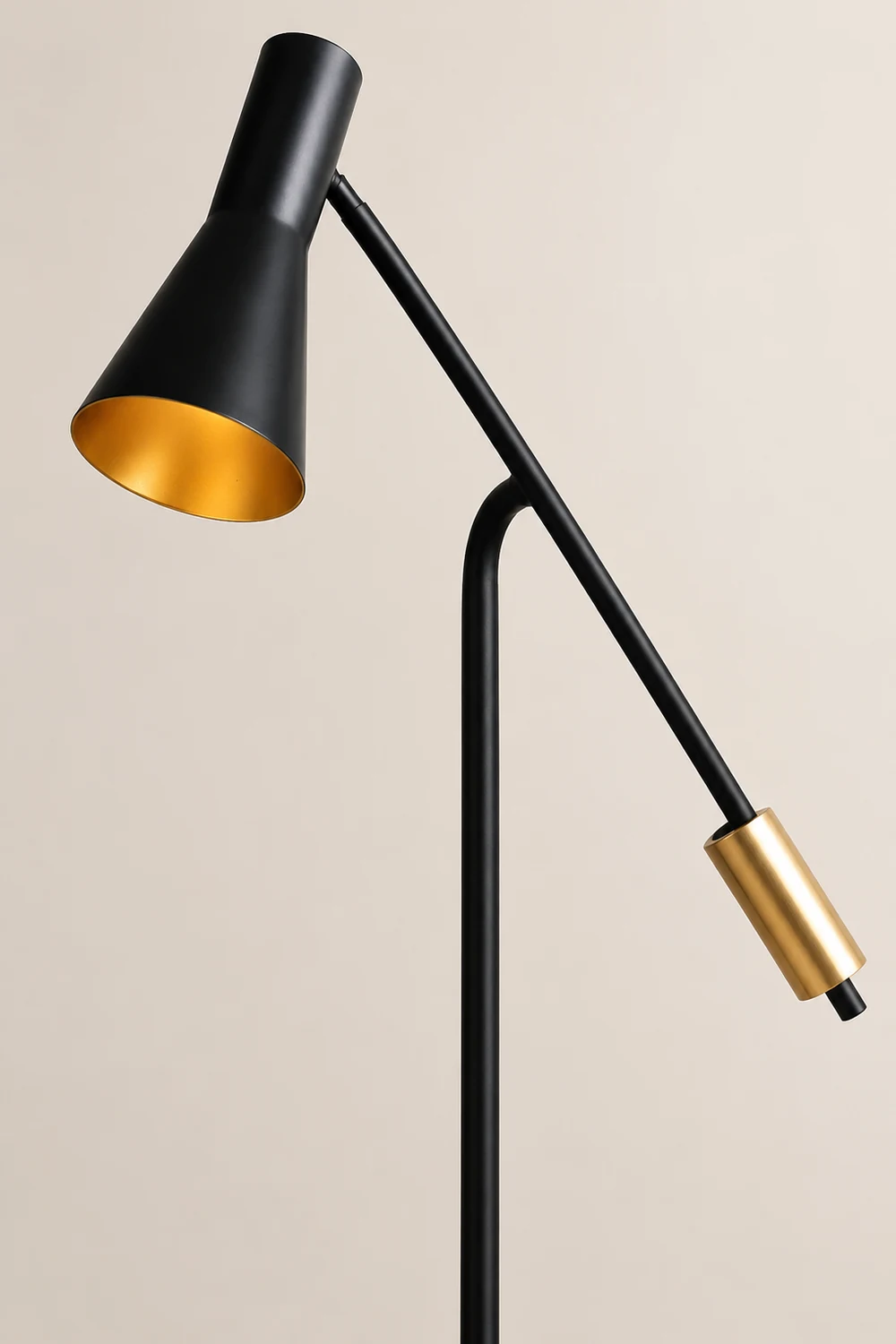 Metro Floor Lamp - Lumpaz