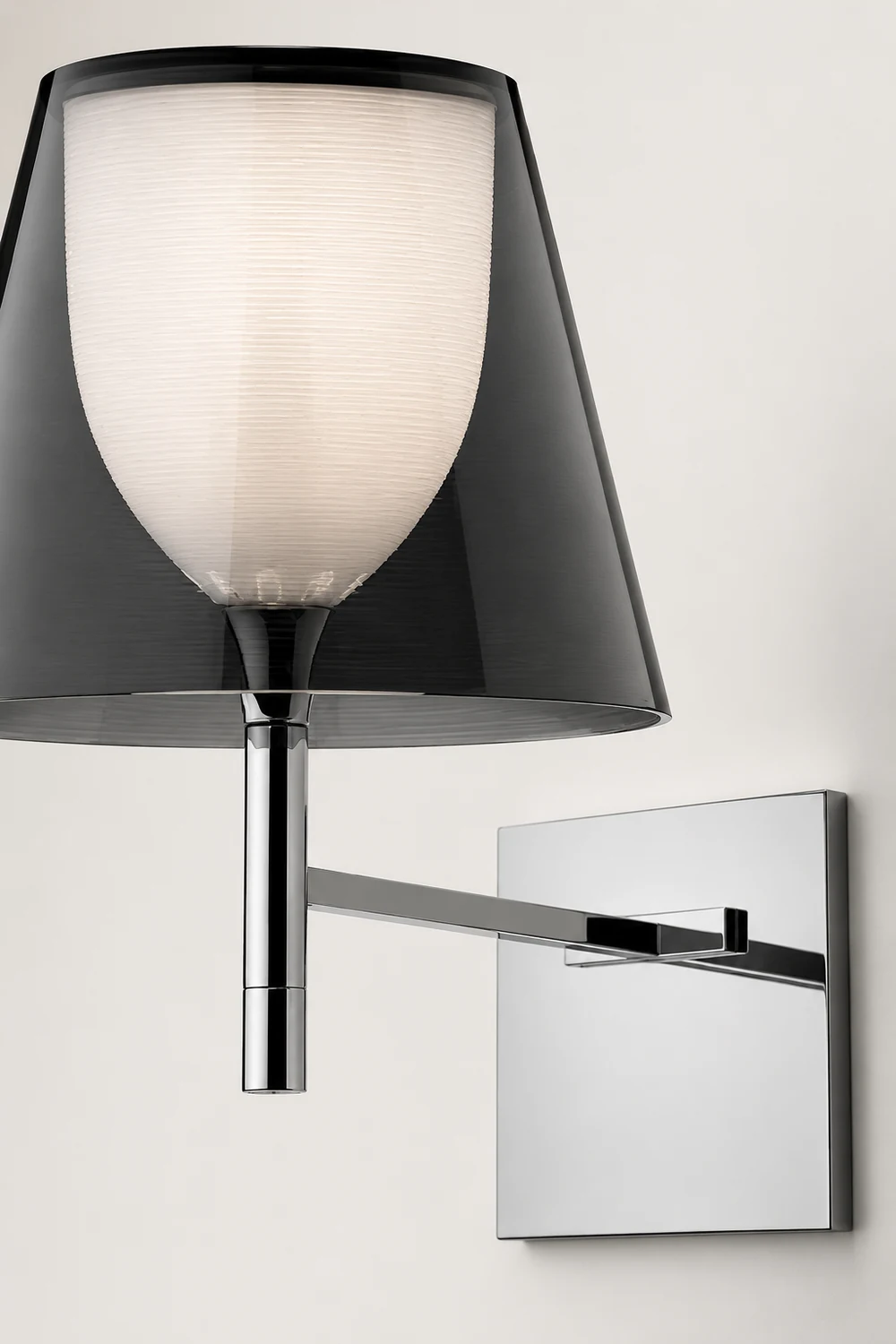 Chrome Prism Wall Lamp - Lumpaz