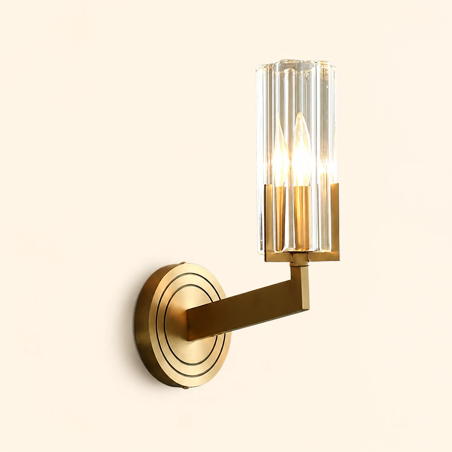 Kayla Brass Wall Lamp - Lumpaz