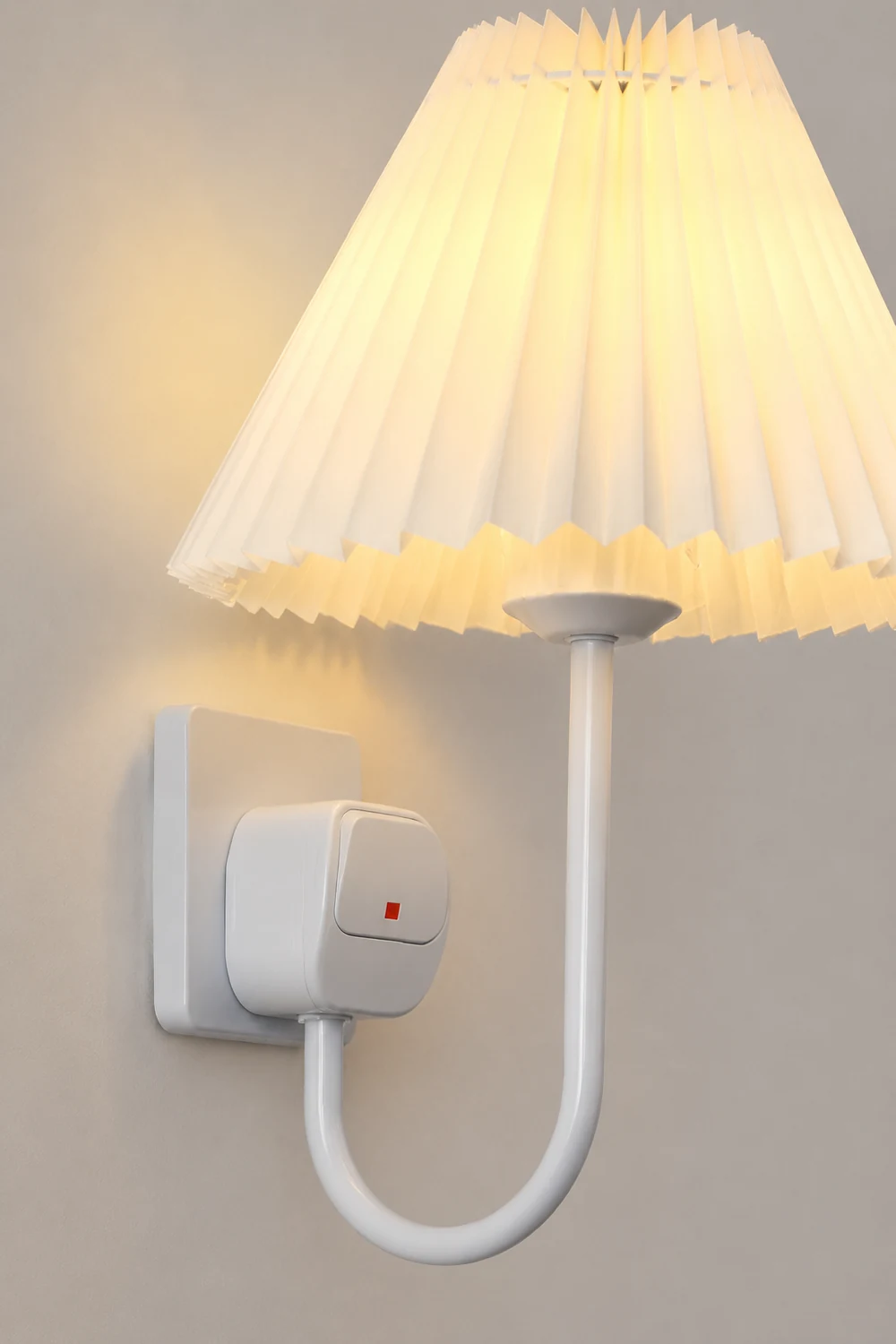 Plug-in Wall Light - Lumpaz