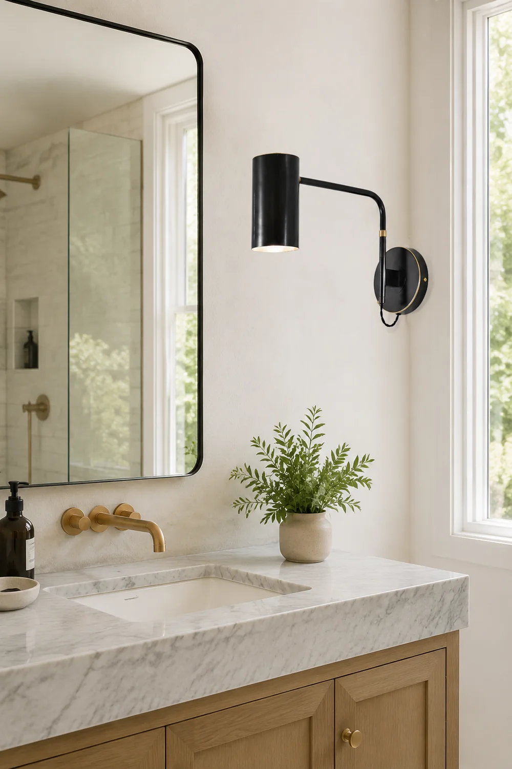 Envoy Swing Sconce - Lumpaz