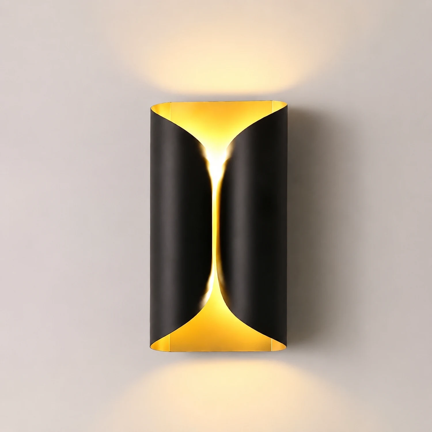 Lux Wall Light - Lumpaz