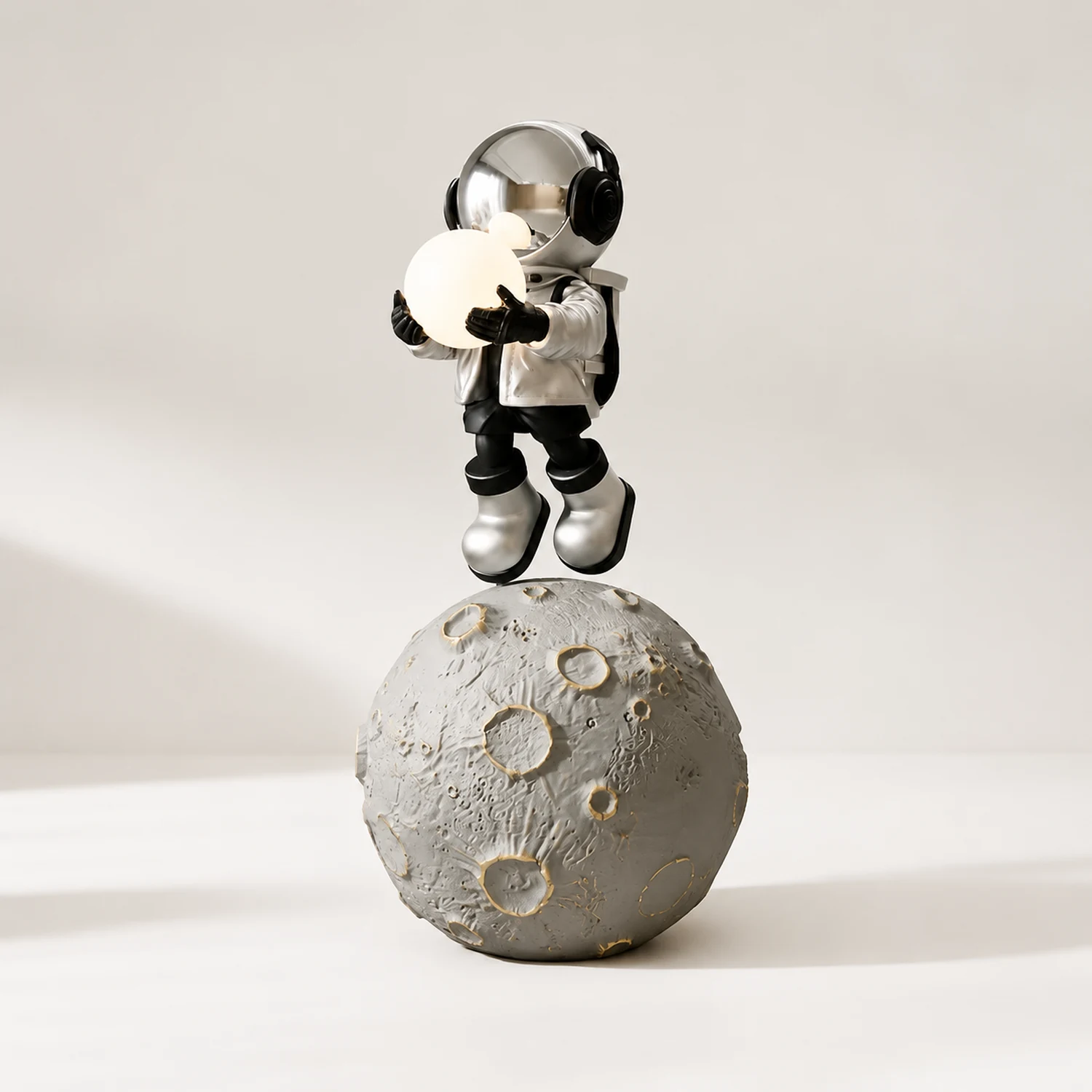 Diver Astronaut Built-in Battery Floor Lamp - Lumpaz