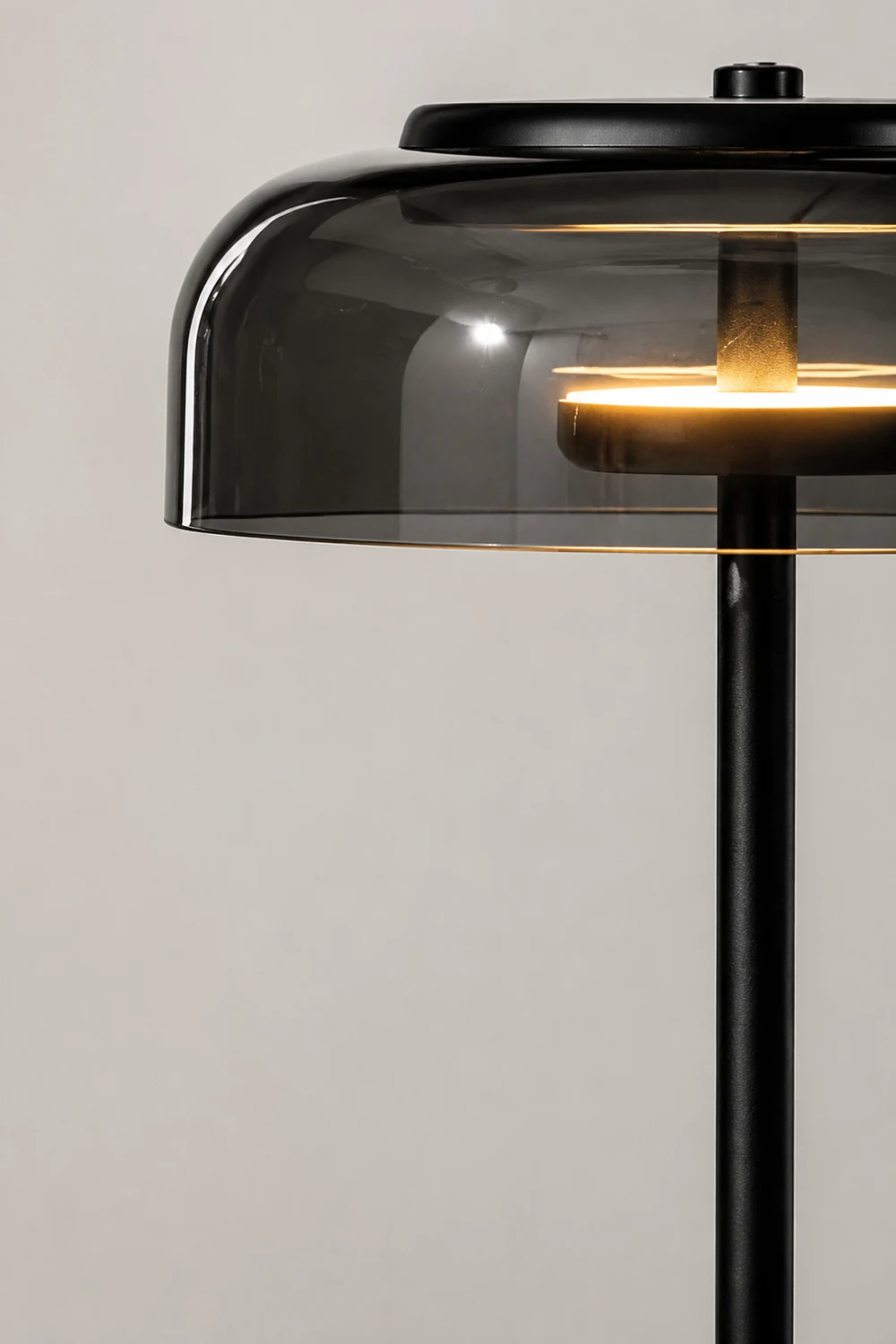 Hailie Modern Umbrella Glas/Metall Tischlampe, Schwarz - Lumpaz