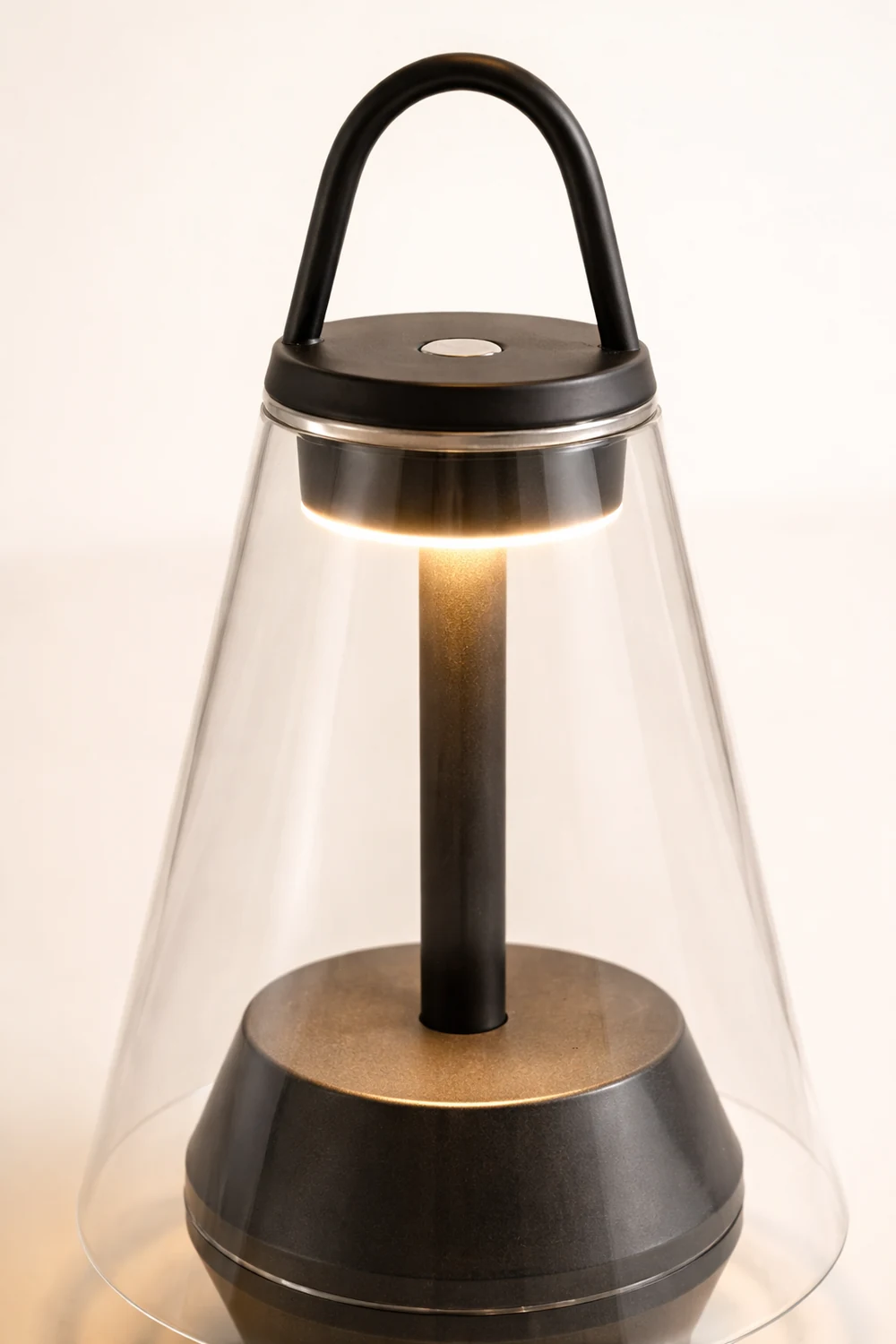 Shuttle Built-in Battery Table Lamp - Lumpaz