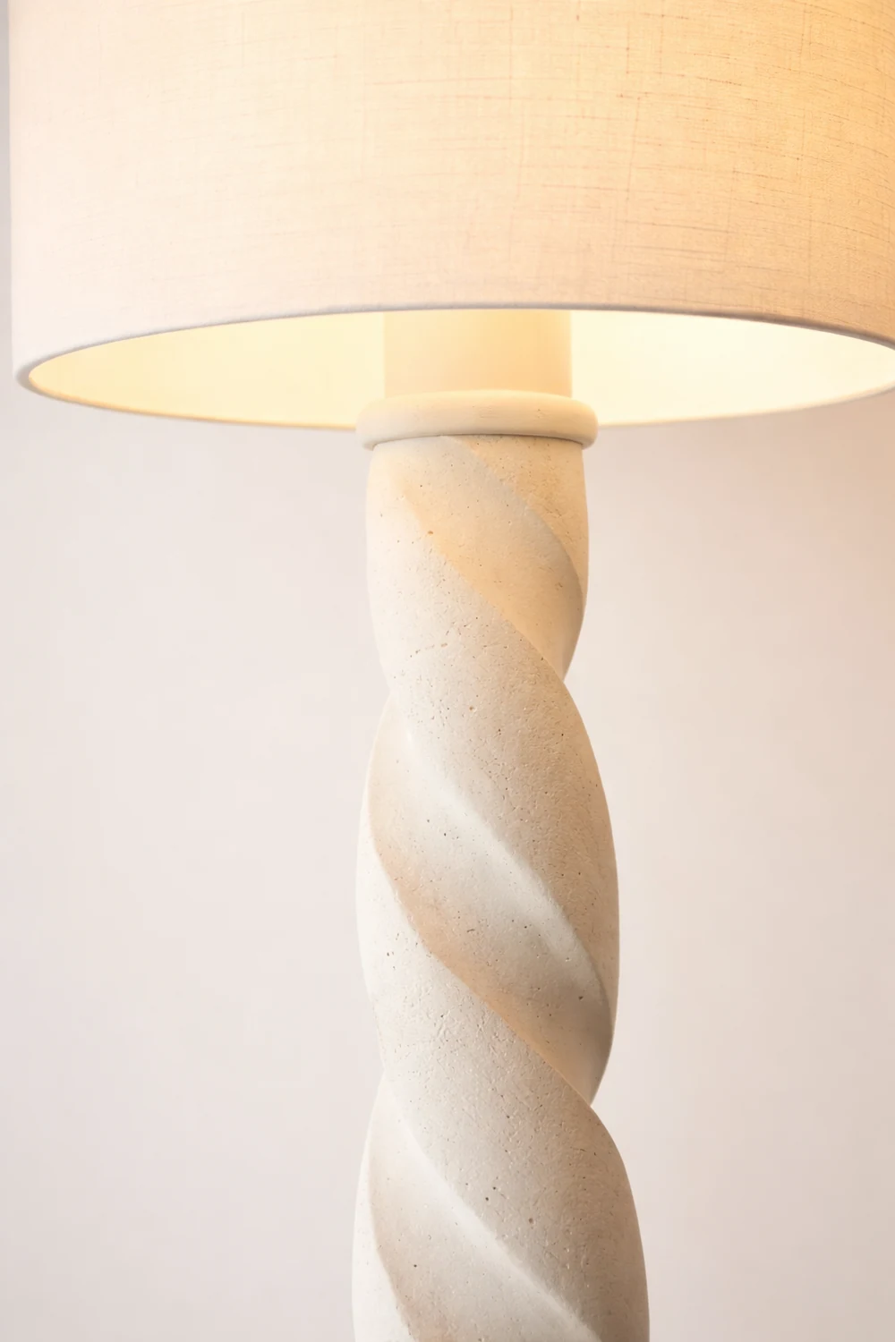 Yisi North Tower Floor Lamp - Lumpaz