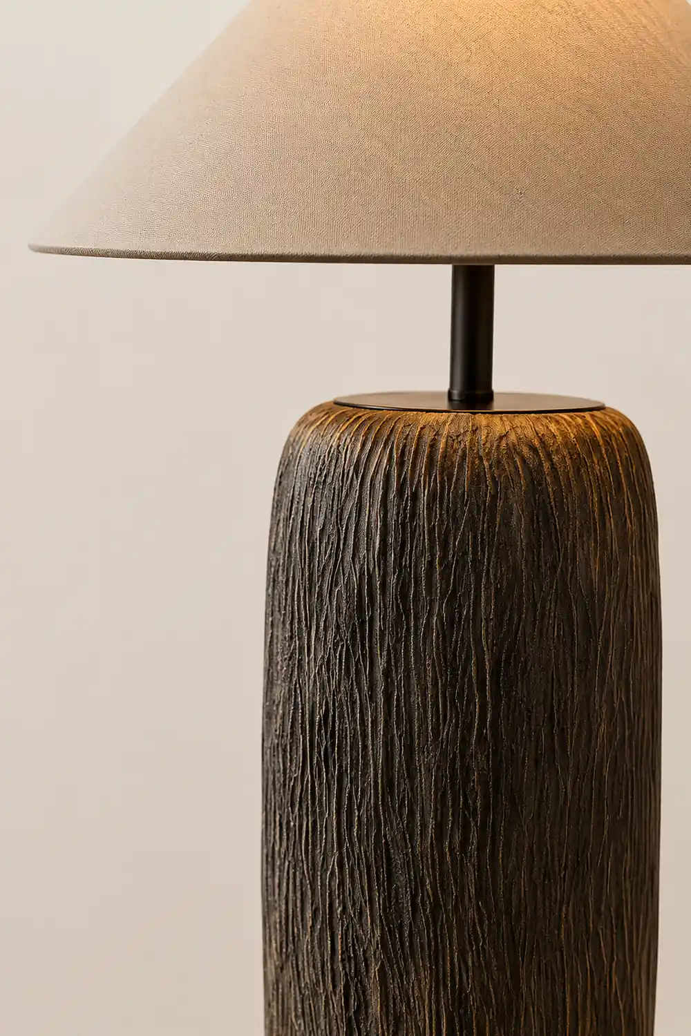 Weathered Wood Grain Floor Lamp - Lumpaz