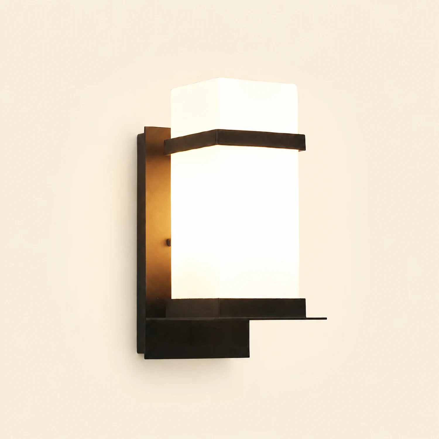 Mcdade Wall Light - Lumpaz