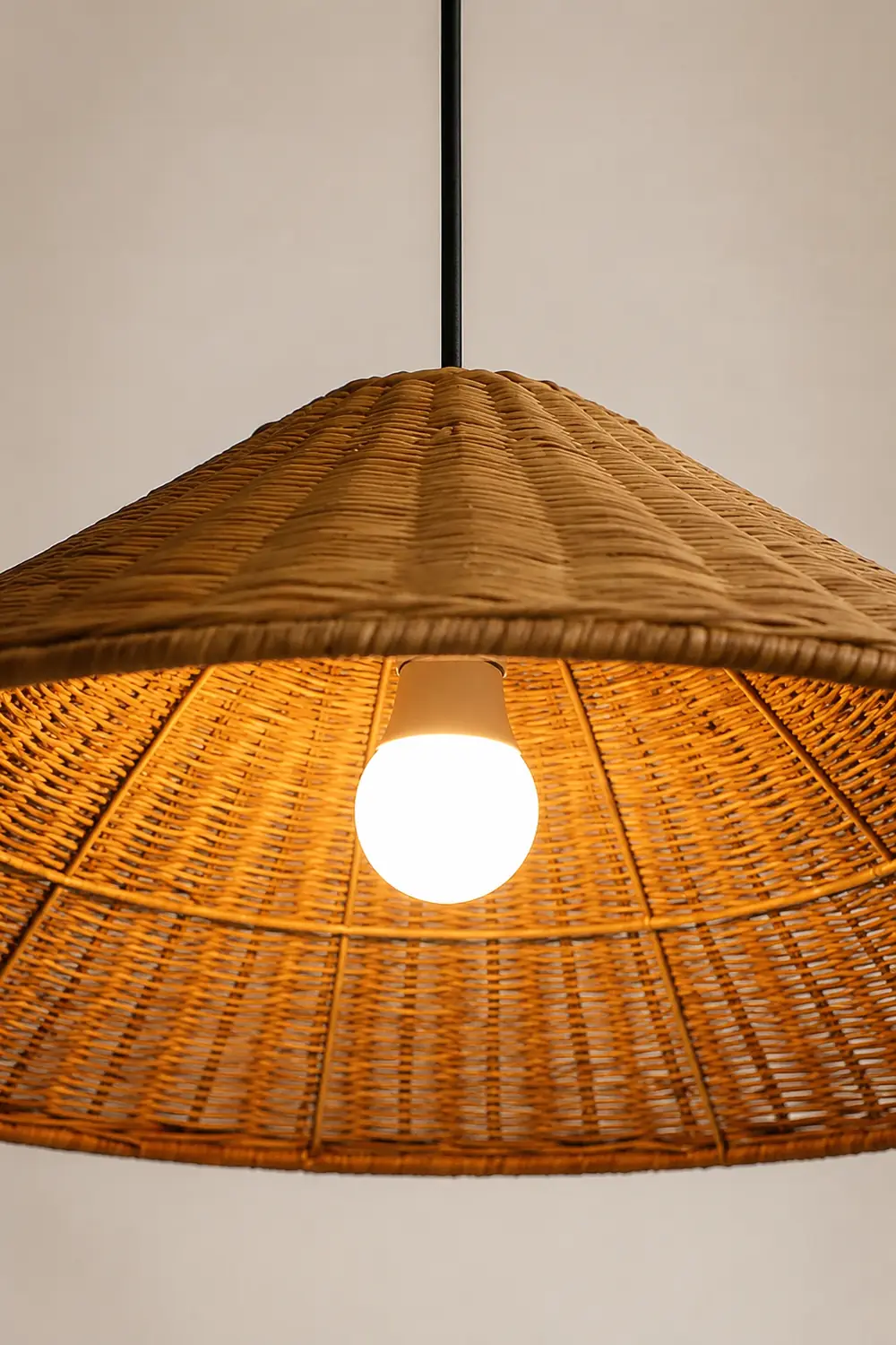 Retro Woven Rattan Cone Pendant Light - Lumpaz