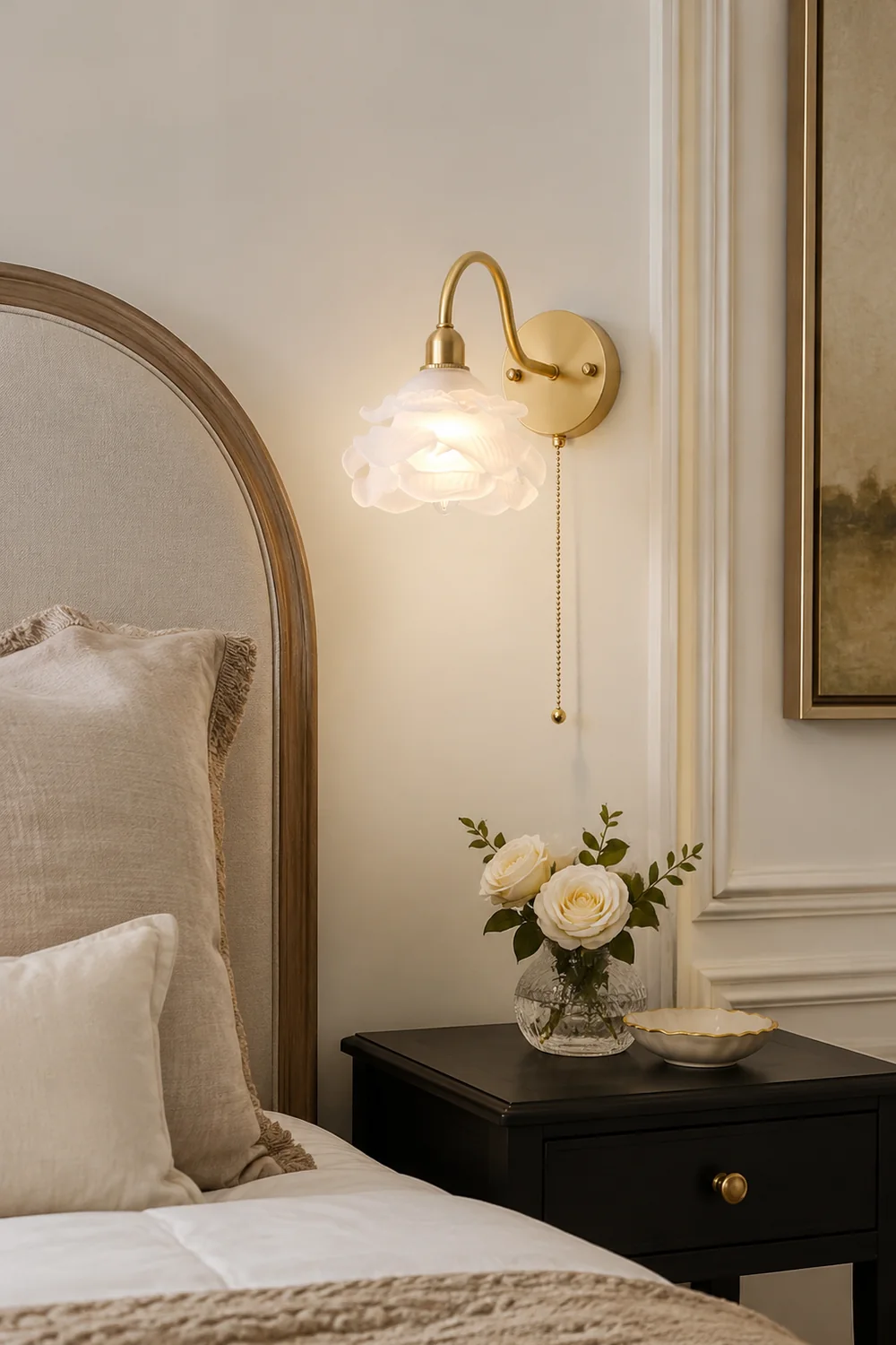 Rose Brass Wall Light - Lumpaz